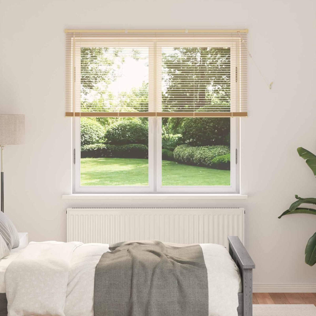 291429 - vidaXL Roletë veneciane me model, kafe e çelët, 150 × 130 cm, PVC 25 mm