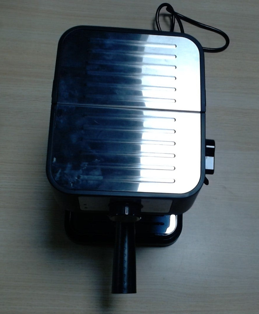 116281 - DE'LONGHI - Makinë Kafeje EC260.BK për Kapsula të Bluara ose ESE, me Sistem Manual Qumështi, Rezervuar i Lëvizshëm 1.1L, Bojler prej Çeliku Inox, e Lehtë për t'u Përdorur