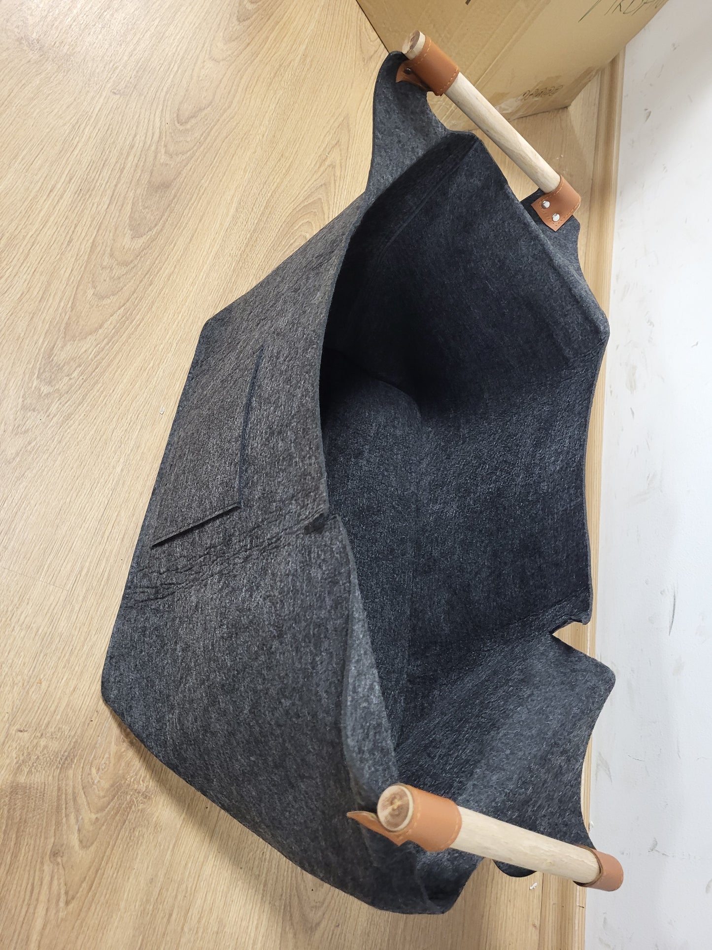 254142 - Shportë drush zjarri prej feltri, 60 l, 44 x 31 x 40 cm