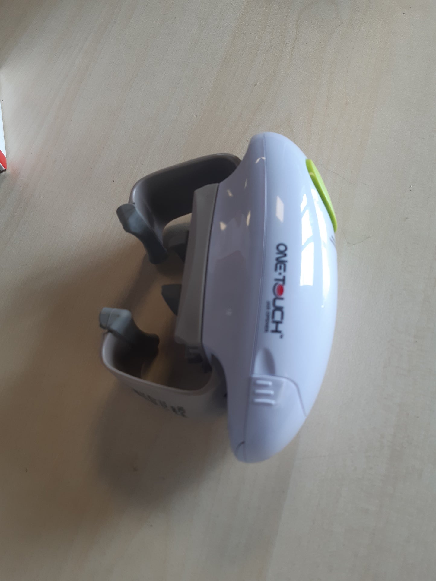 167516 - ONE TOUCH Hapëse Elektrike Kavanozash KC12, Pa Mundim Me Një Shtypje Të Thjeshtë Të Butonit Jeshil, Ideale Për Njerëzit Me Probleme Kapjeje