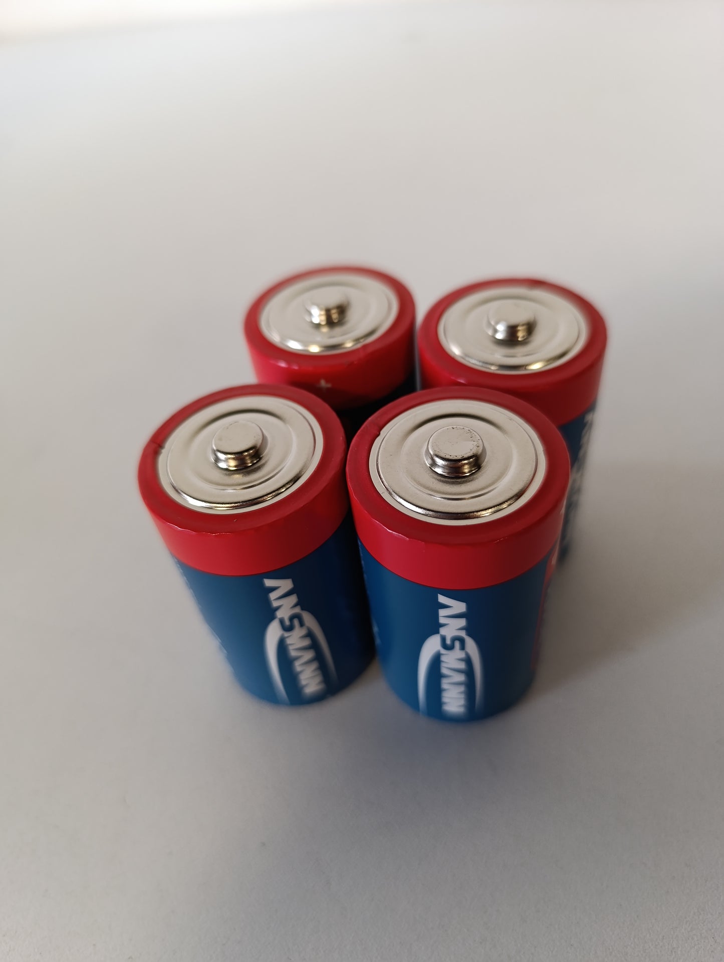 269382 - ANSMANN Bateri alkaline Mono D 1.5V (Pako me 4) – Bateri LR20 të papërshkueshme nga uji, për lodra, elektrikë dore, radio, etj.