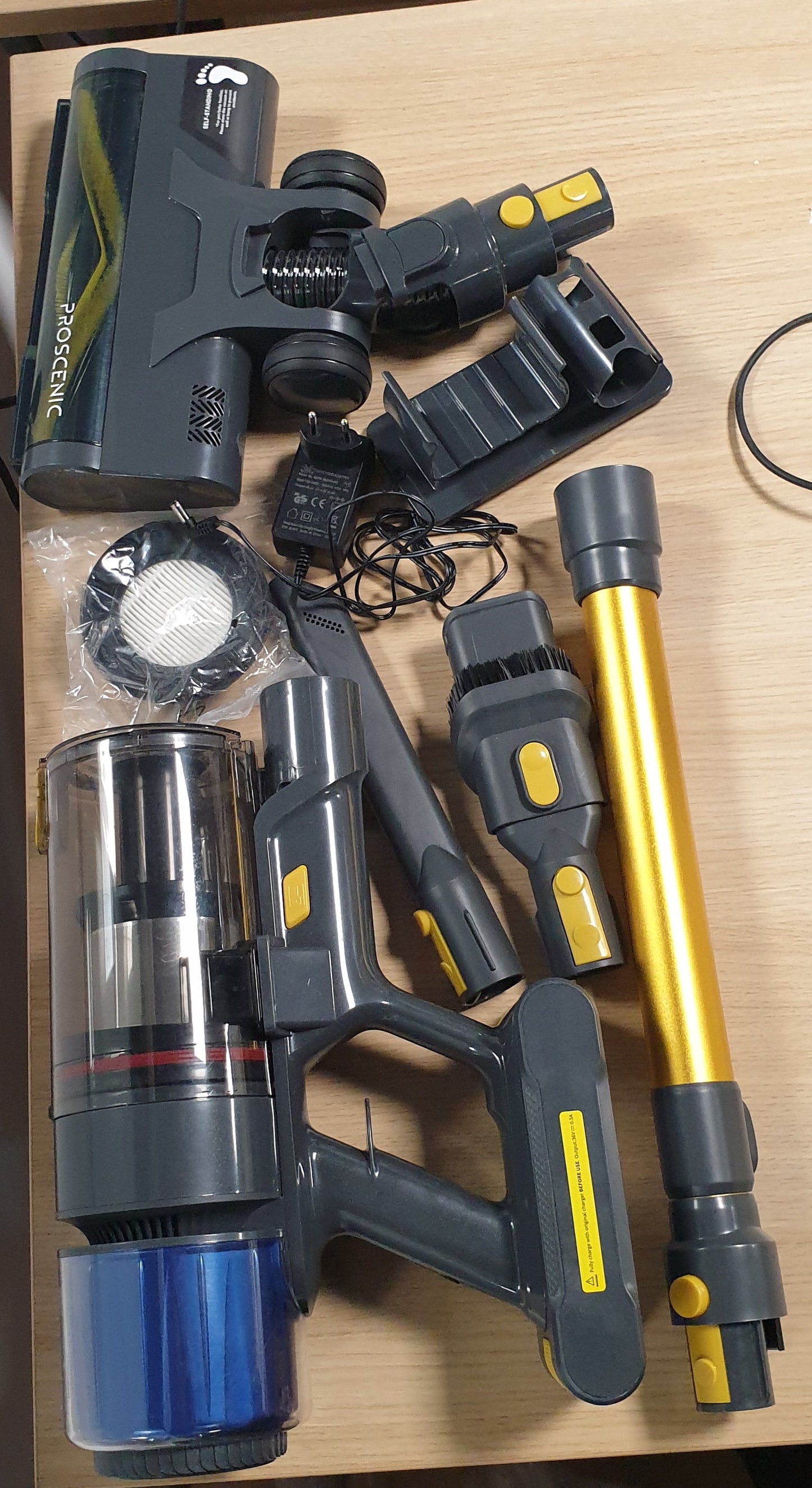 100428 - PROSCENIC P15 - Fshesë Pa Tel 580W, 70 Minuta Autonomi, 50Kpa, Me Shufër Teleskopike e Rregullueshme, Teknologji GreenEye, Për Dysheme Dhe Qilima