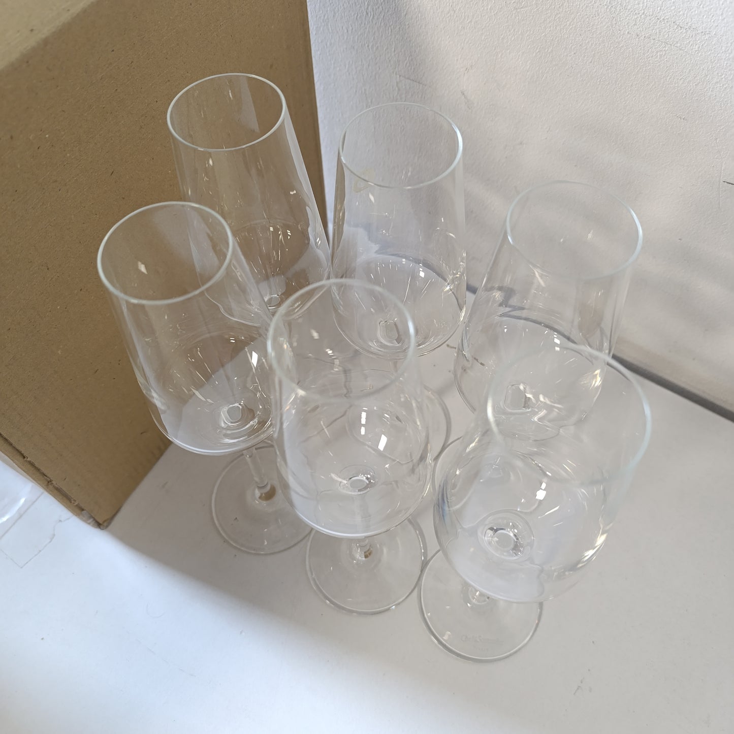 221880 - SHEF DHE SOMELIER - Koleksion i Veçantë - 6 Flauta Shampanje 23 cl - Prodhuar në Francë - Paketim i Përforcuar