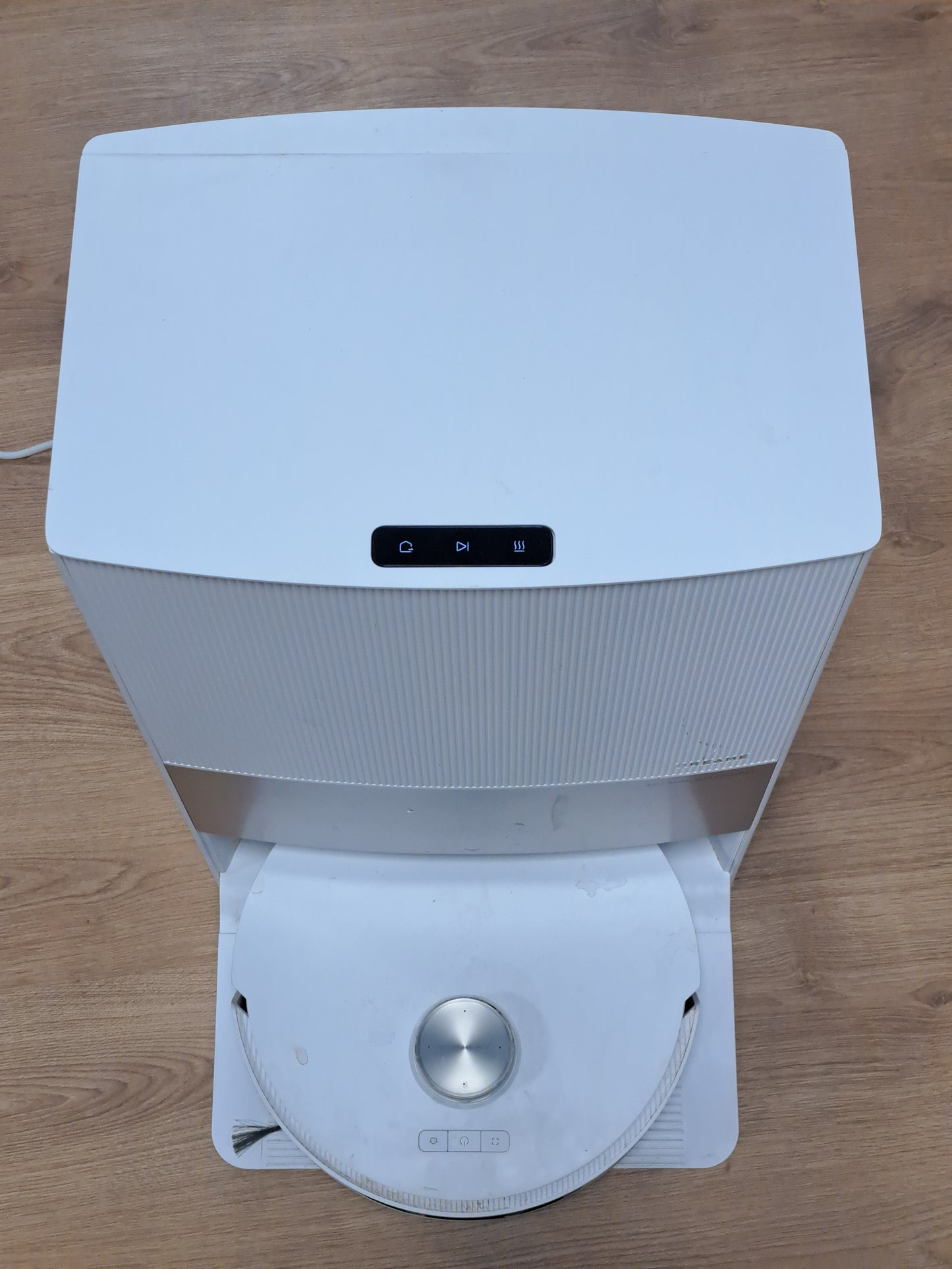 89007 - DREAME L20 Fshesë Robotike me korrent, teknologji MopExtend, heqje dhe ngritje mopi, Fuqi Thithjeje 7000 Pa, Set Aksesorësh për dysheme dhe qilima