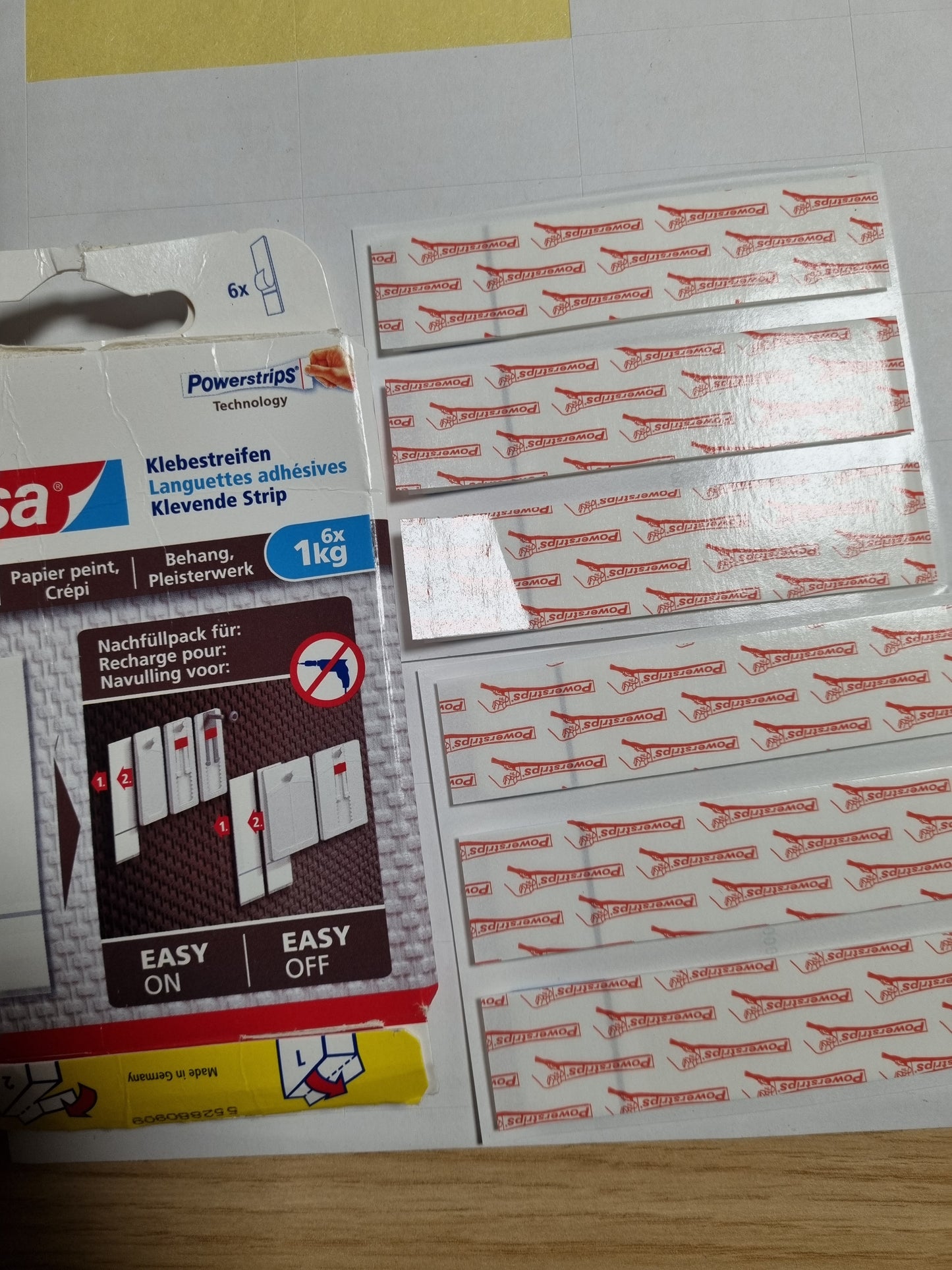 164243 - TESA Shirit Ngjitës për Letër-muri dhe Allçi 77771-00000-00, Pako me 6 Copë, Deri në 1kg