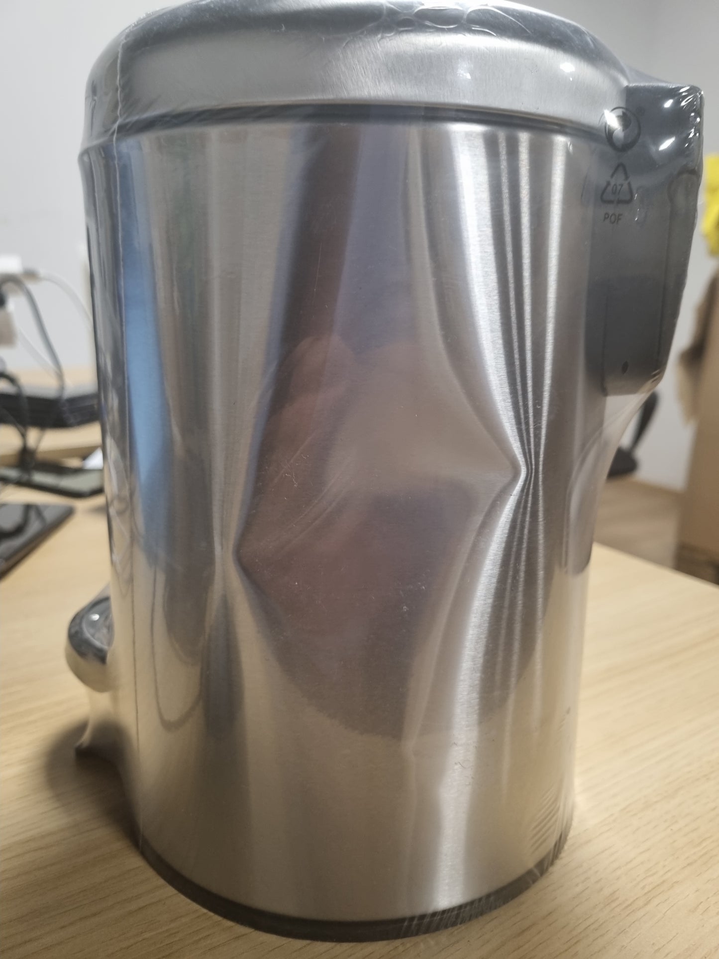 228585 - WENKO Kosh me pedale 5L, Leman, Gri, Metalik, i bardhë
