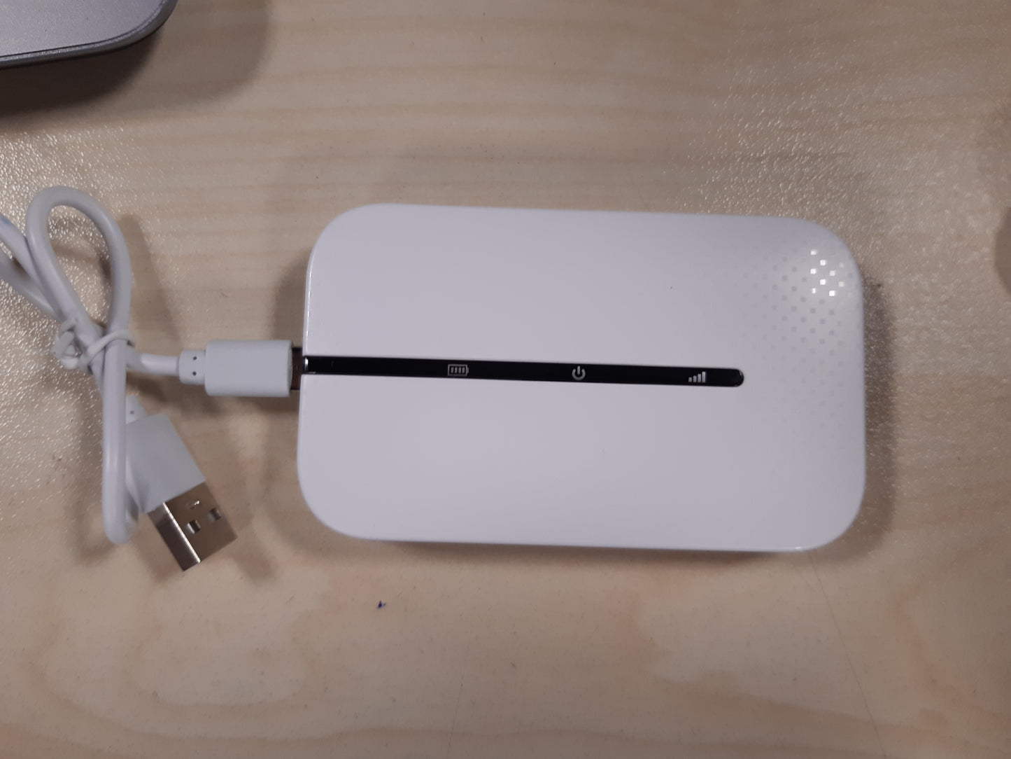 266352 - ROUTER i Kartës SIM WiFi 4G i Zhbllokuar, Hotspot Mobile 4G LTE 300Mbps, Shpejtësi e Lartë 300Mbps, Mbështet 10 Përdorues të Ndarjes, Bateri 2100mAh, Për Udhëtime, Biznes