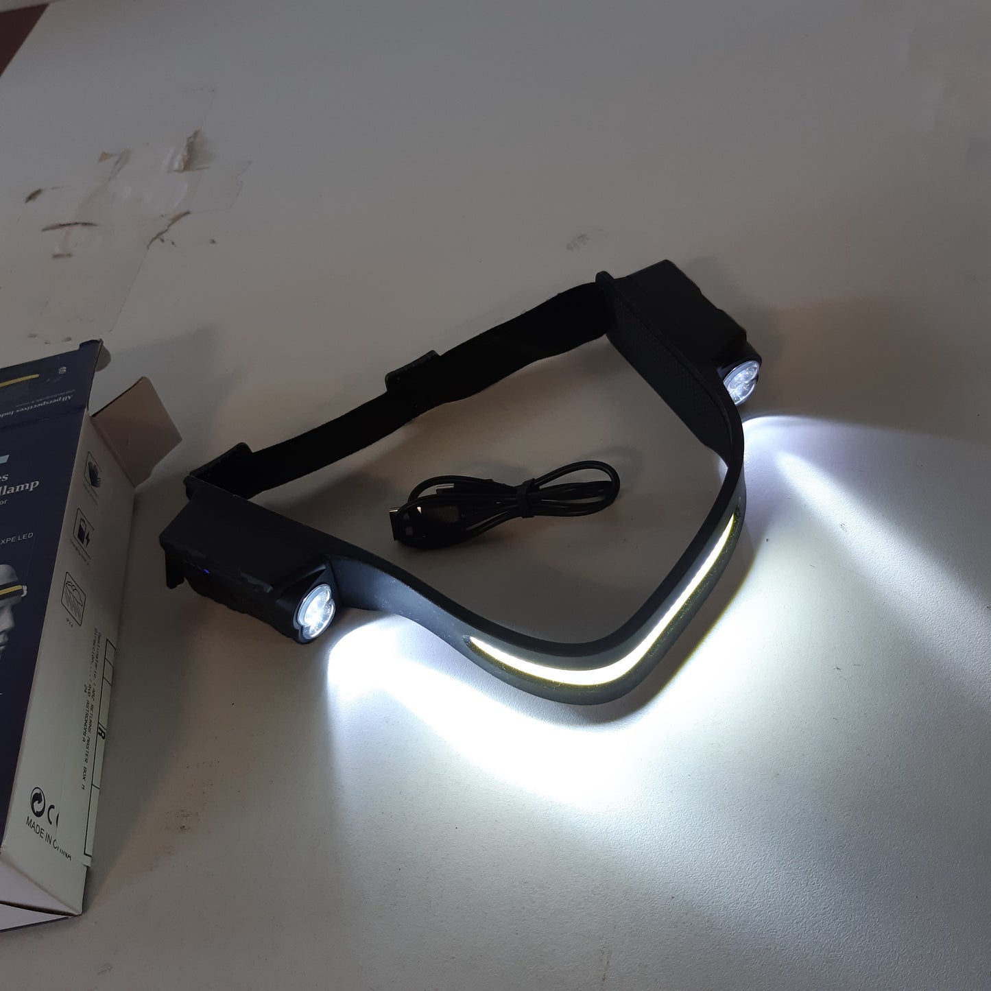 223949 - DIBONIUR Llambë koke LED ultra e fuqishme me 8 mënyra ndriçimi, e rikarikueshme, kënd i gjerë 340°, me sensor lëvizjeje, IPX4 e papërshkueshme nga uji