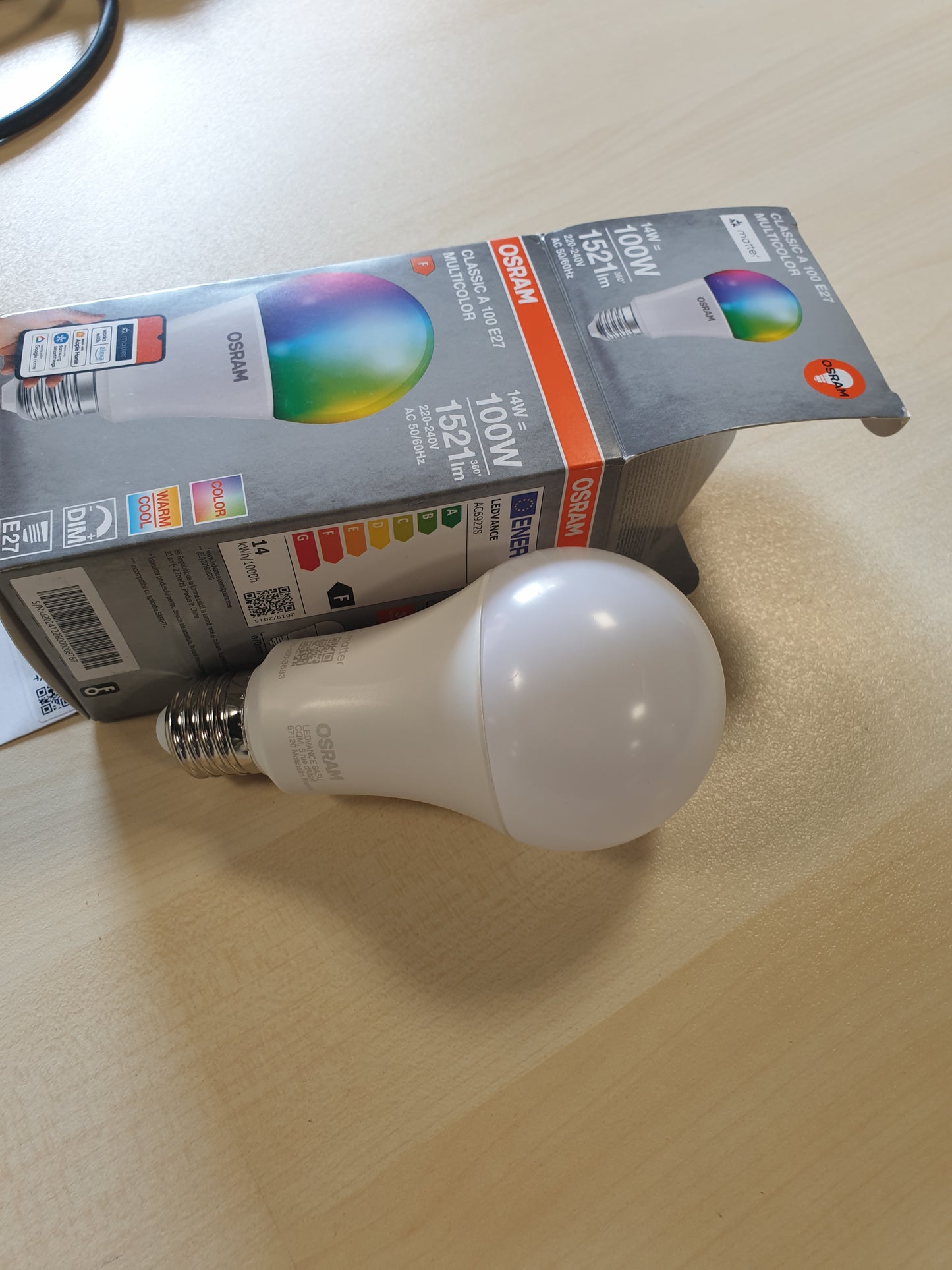 201636 - OSRAM Llambë LED SMART+ RGBW E27, 2700-6500K, zëvendëson 100W, kontrollueshme nëpërmjet WiFi & ALEXA, 16 milionë ngjyra RGB, pako prej 1 (Nuk është e pajtueshme me aplikacionin SMART+)