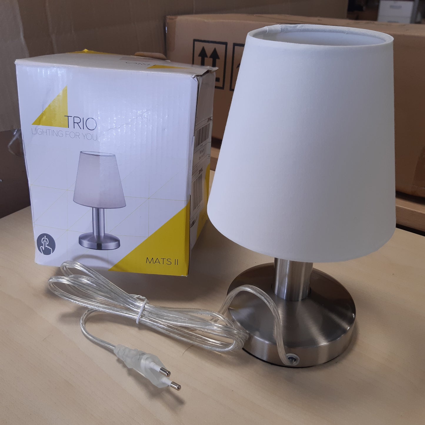 167987 - TRIO LIGHTING MATS II Llambë Tavoline 599700101, Metal Nikeli Mat, Hije Pëlhure Bardhë, Pa 1 Llambë E14, Me Prekje Ndezje/Fikje
