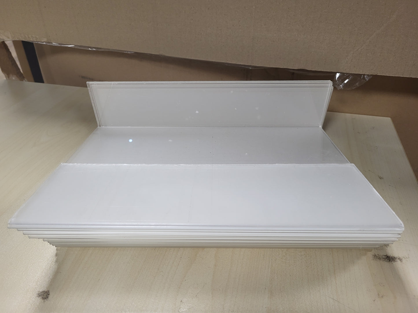 213383 - TUKA Stendë Akrilike 10X A4 Peizazh, stendë për tavolinë, mbajtëse menynë e bërë nga akrilik transparent 2.5 mm.