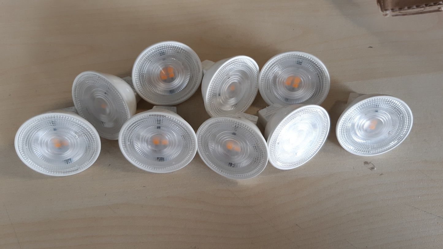 185089 - AMAZON BASICS Llampa LED, GU5.3/MR16, 4.5 W (ekuivalent 35 W), e bardhë e ngrohtë, Pa errësim, Set 10 Copë