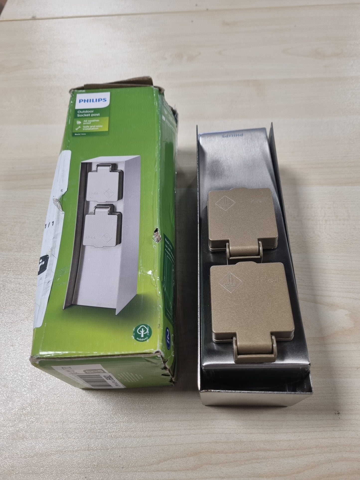 221169 - PHILIPS Shirit elektrik për kopsht - Furnizim me energji për jashtë, çelik inox, IP44, përmasat 23 x 7 x 7 cm