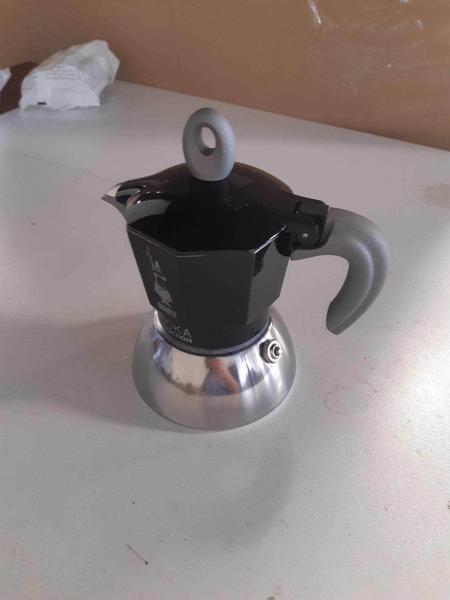 221776 - BIALETTI Moka Induction, Tenxhere Moka, për të gjitha sobat, 2 gota Espresso (100ml), E zezë