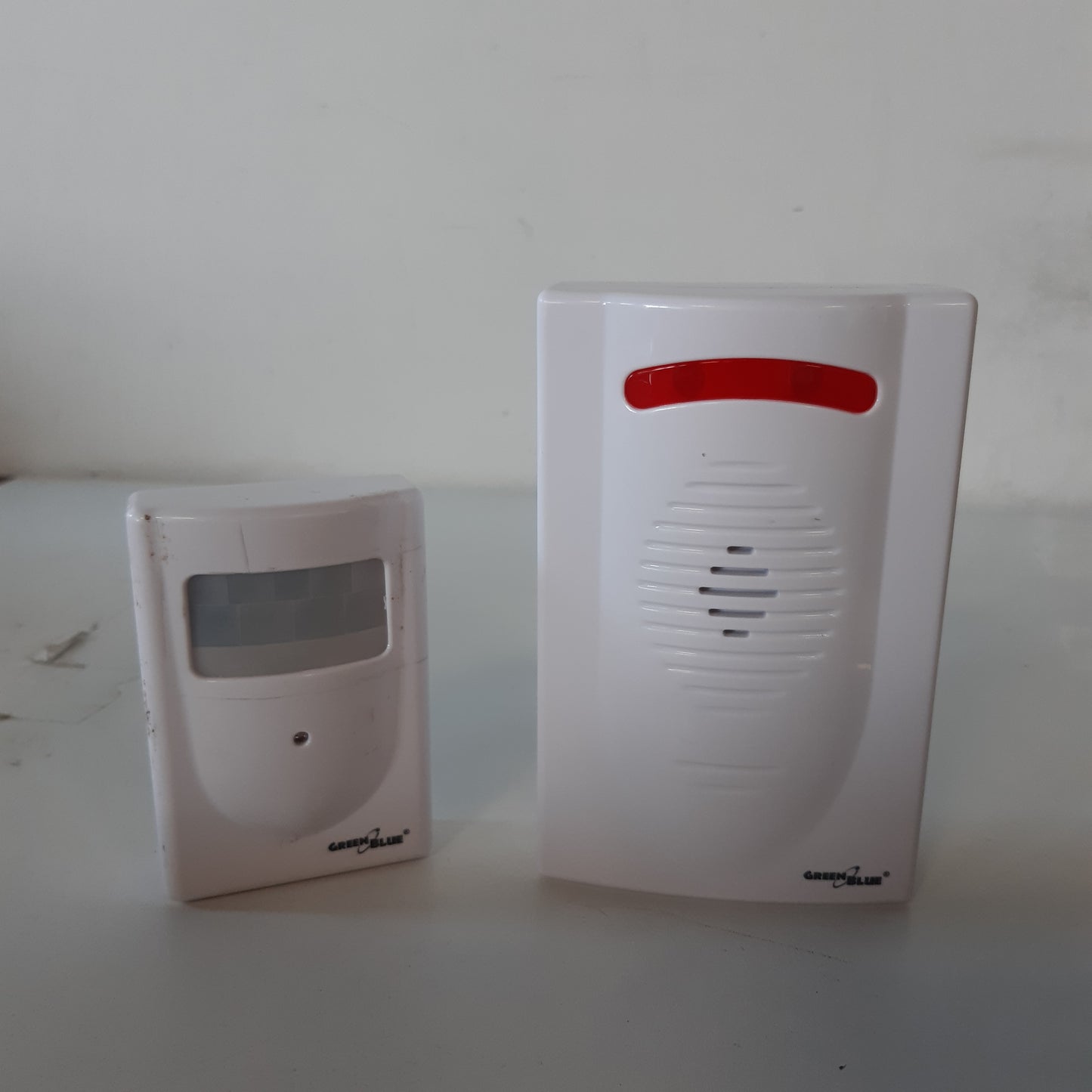246394 - GB3400 Detektor Lëvizjeje Pa Tel Jeshile-Blu me Alarm, Sensor Mini Alarmi Pa Tel deri në 120m, IP44 Rezistent ndaj Motit, 5 Melodi