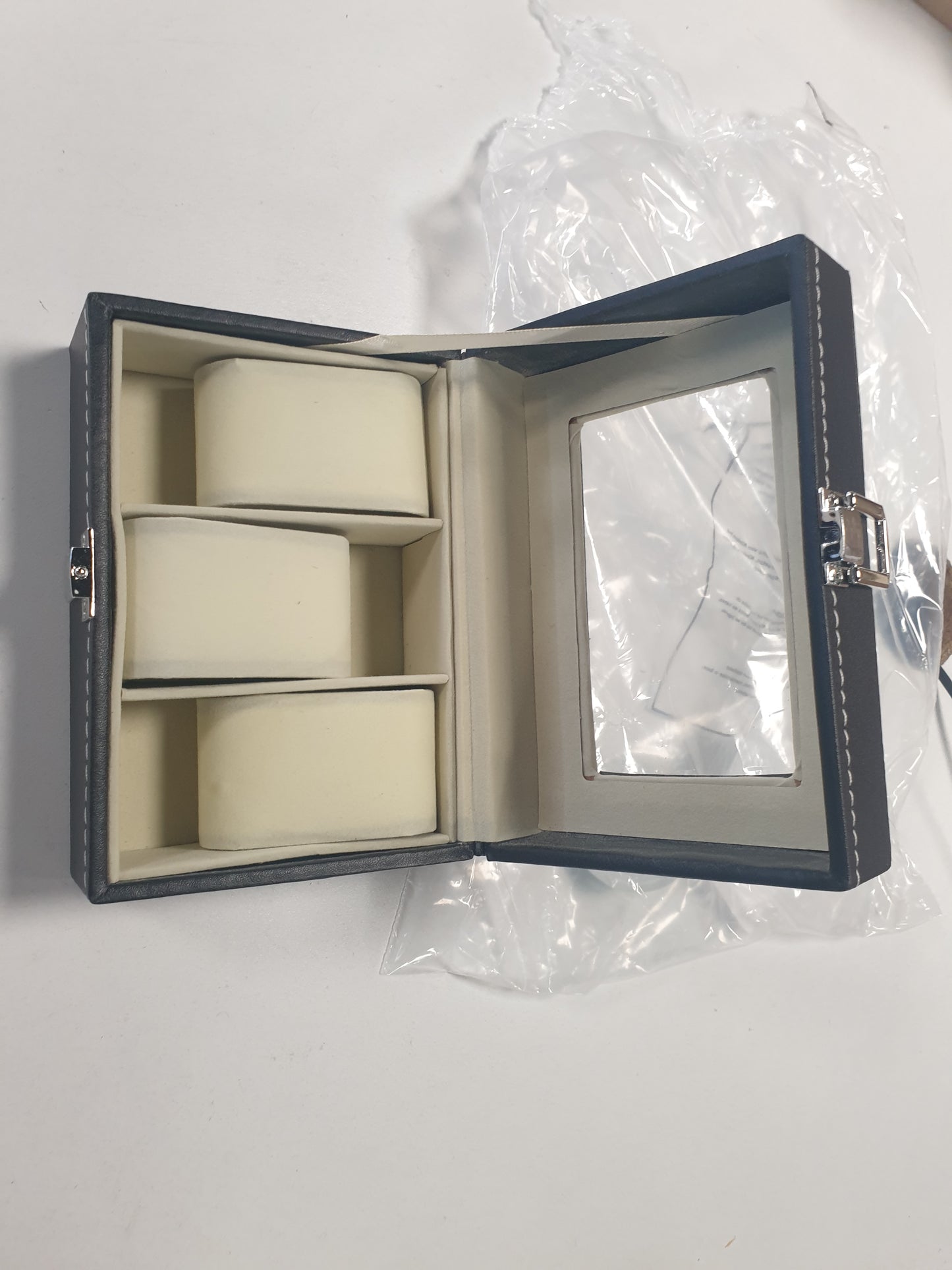 216490 - JJQHYC Kuti ore me 3 vende, kapak qelqi, mbajtëse elegante, organizuese lëkure, rreshtim prej kadifeje, e zezë