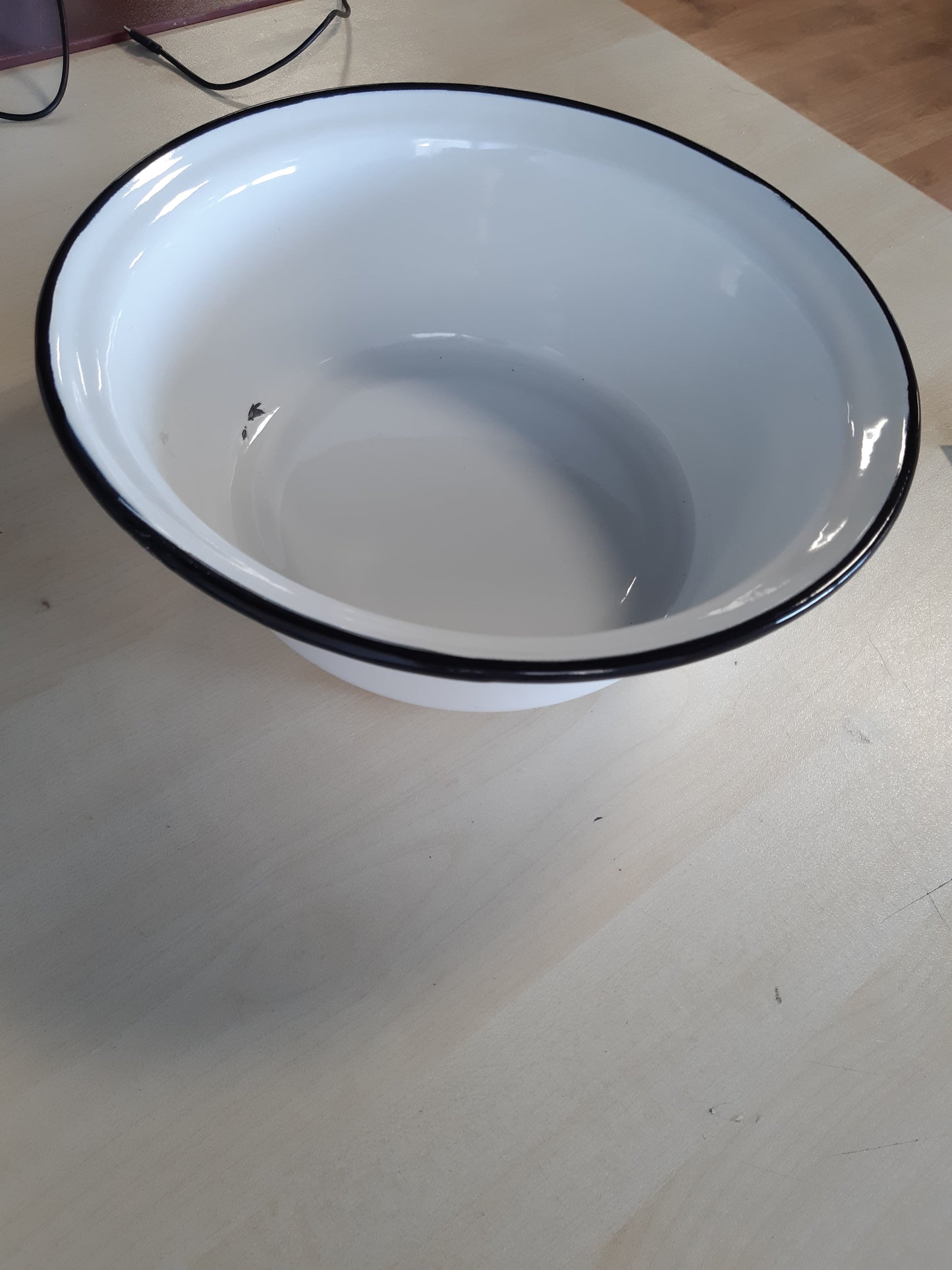 214716 - KRÜGER Tas smalti shumëngjyrësh 32 cm