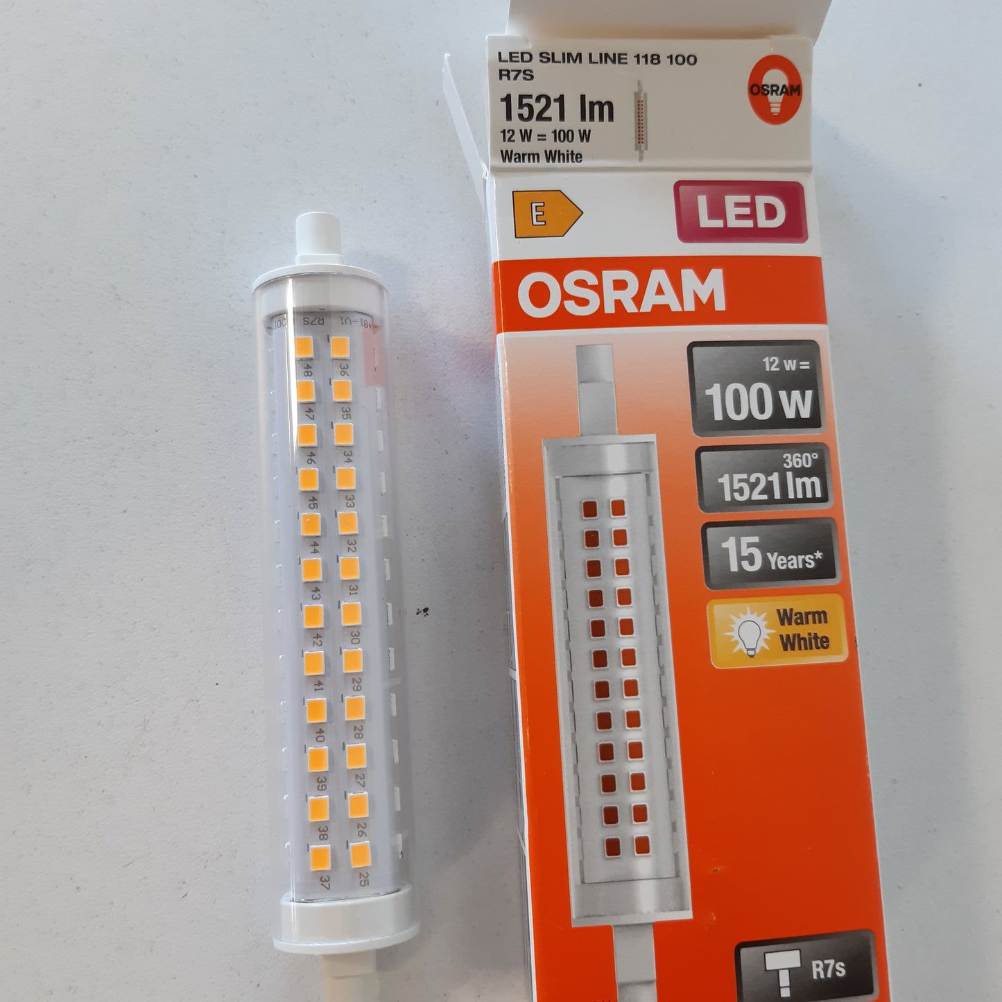 248128 - OSRAM Llambë me tub LED R7s, 12W, ekuivalente me 100W, e bardhë e ngrohtë (2700K)
