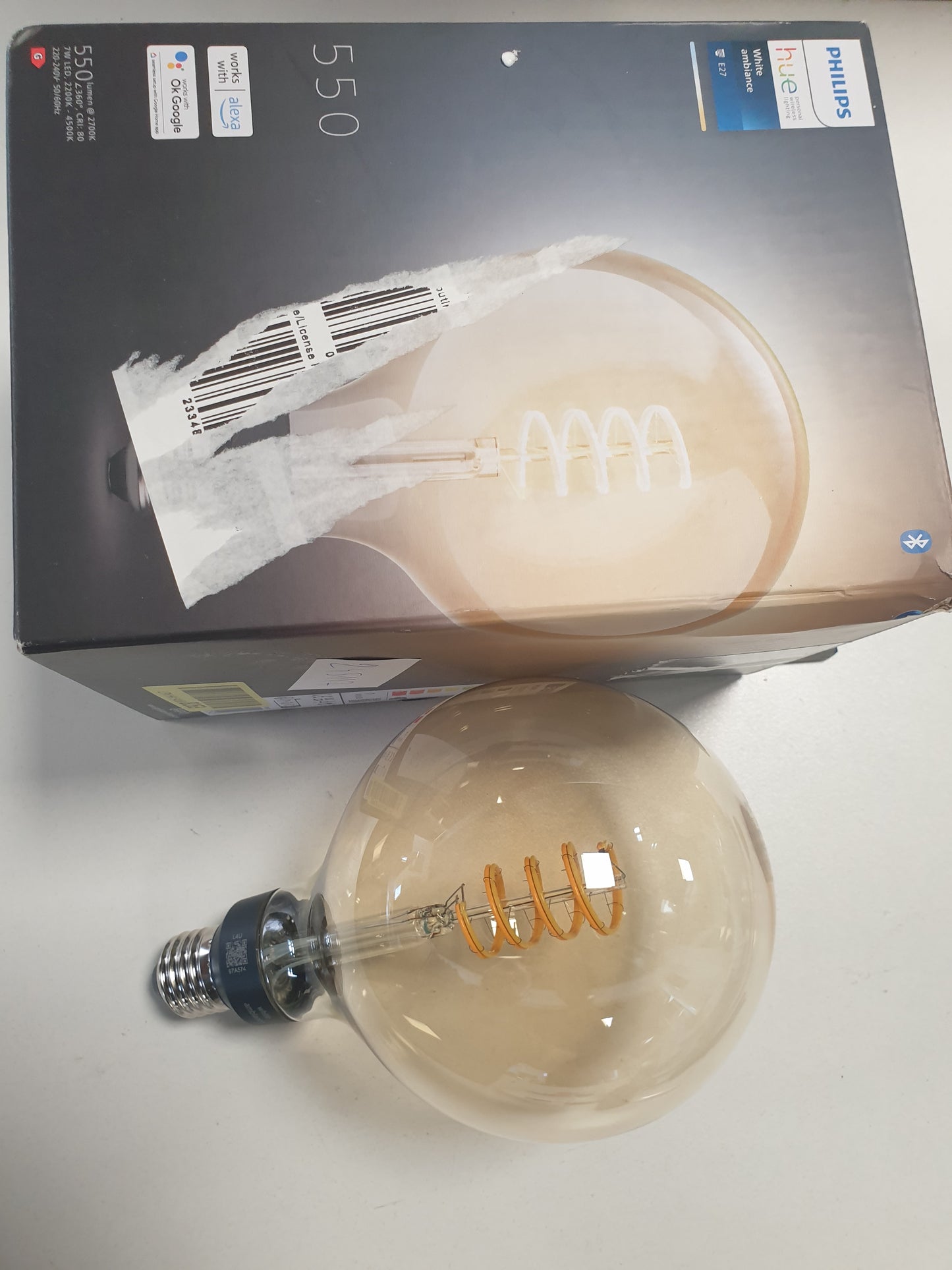 245117 - PHILIPS Hue White Ambiance E27 Filament Large Globe (550 lm), llambë LED me errësim, kontroll inteligjent i dritës nëpërmjet zërit dhe aplikacionit