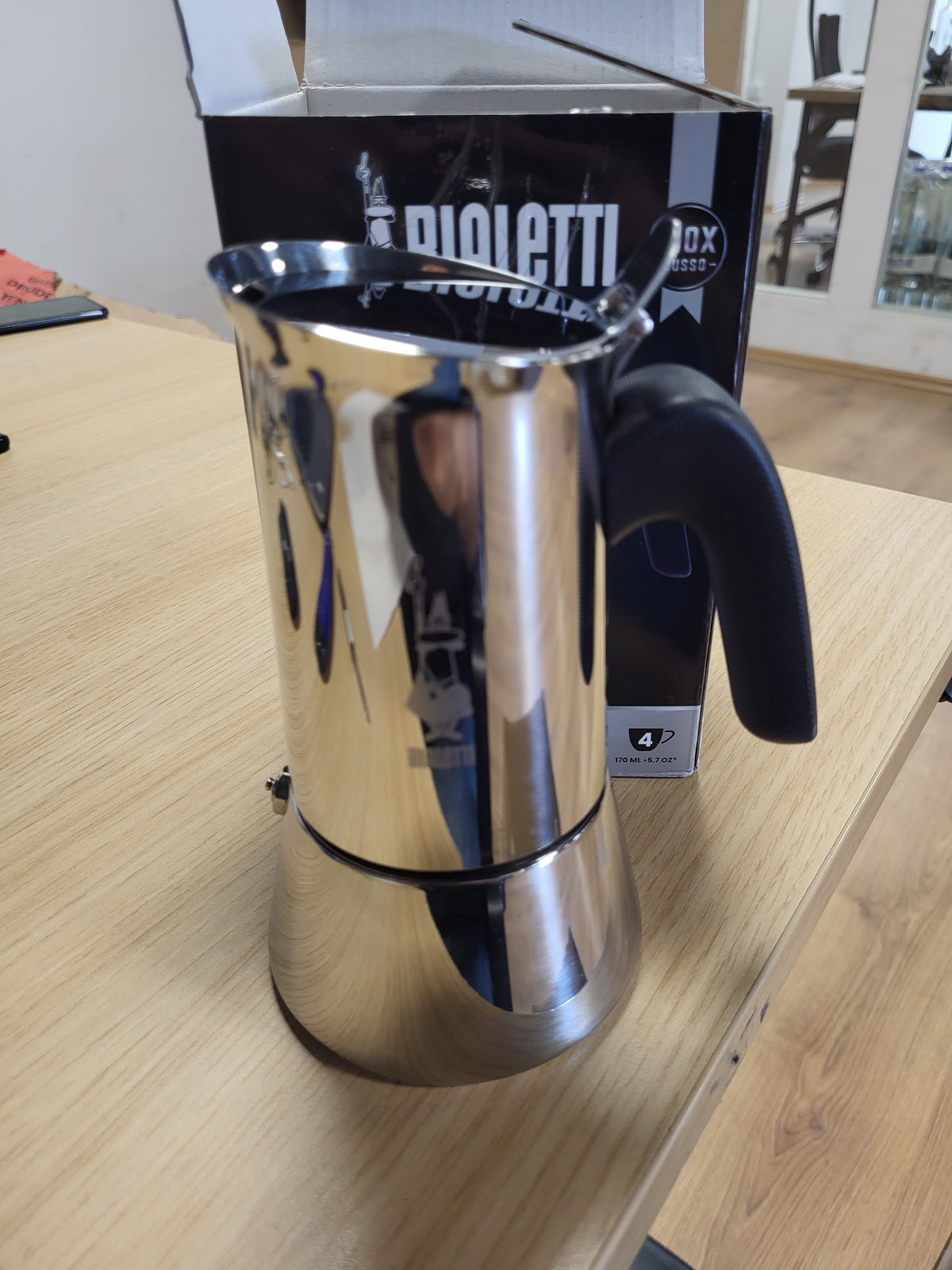 246023 - BIALETTI Makinë espresso Venus Induction çelik inox, e përshtatshme për të gjitha llojet e pjatave, 4 filxhanë kafeje (170 ml), argjendi