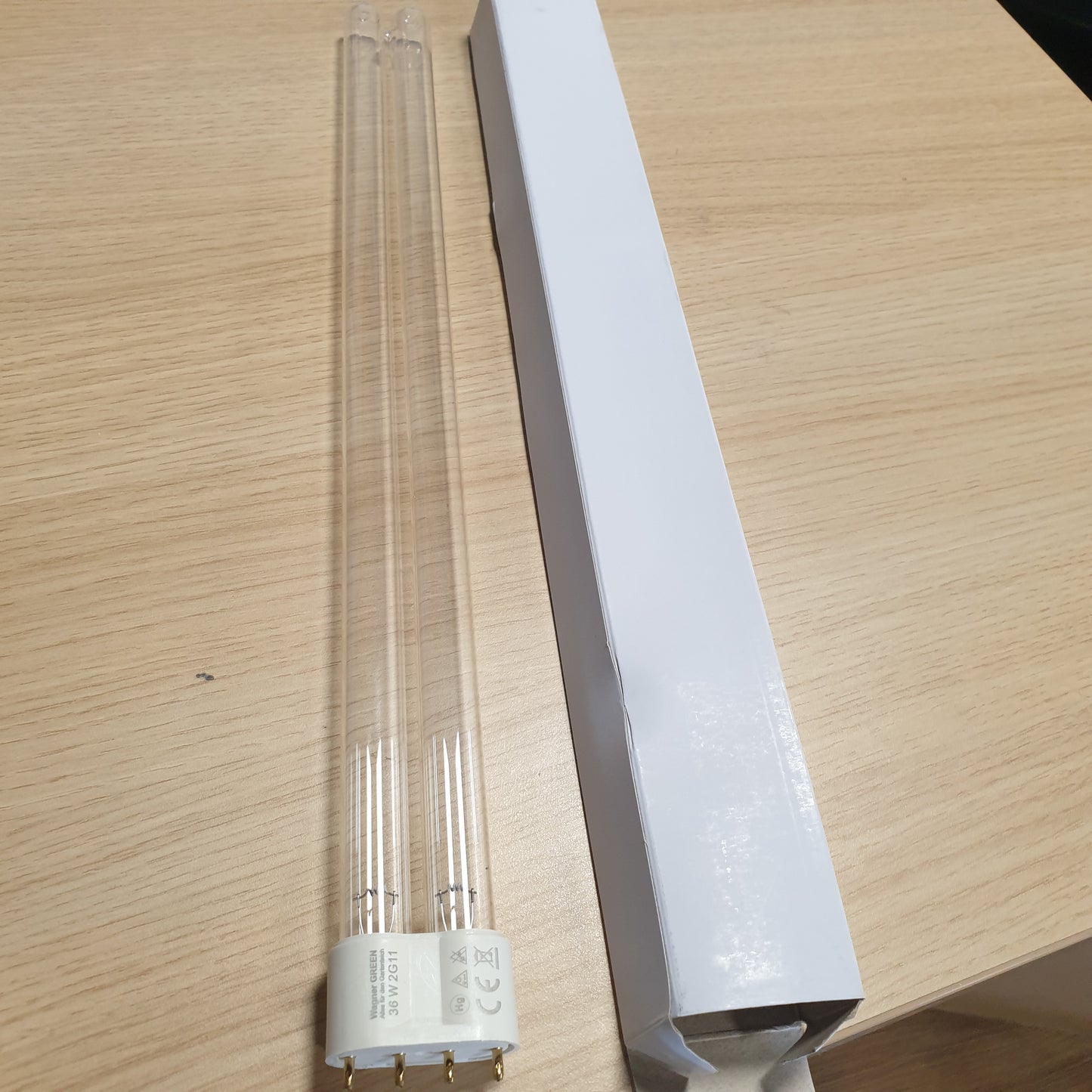 252994 - WAGNER LLAMBË ZËVENDËSUSE UVC 2G11 PL-L 36 VAT për filtrin e pellgut