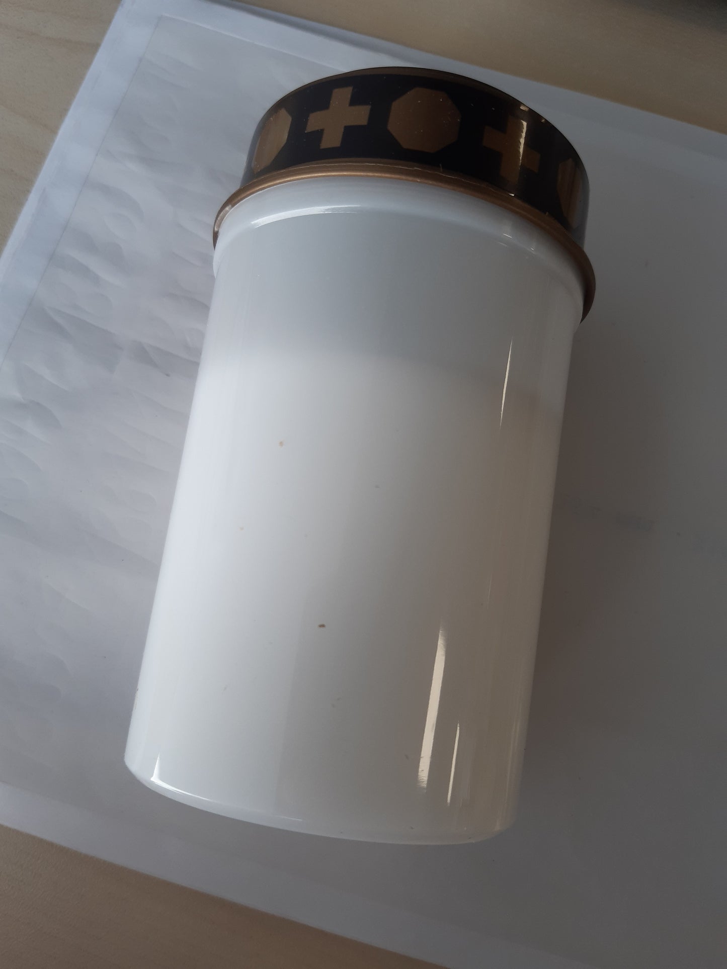 198971 - EMOS LED Qiri Varri Vintage me Kohëmatës, Dritë Varri e Jashtme IP44 e Ndërtuar me Plastikë të Rezistueshme nga Uji, Llambë Varri e Bardhë me Bateri, Jetëgjatësi 10,000 Orë, Modeli DCCV21