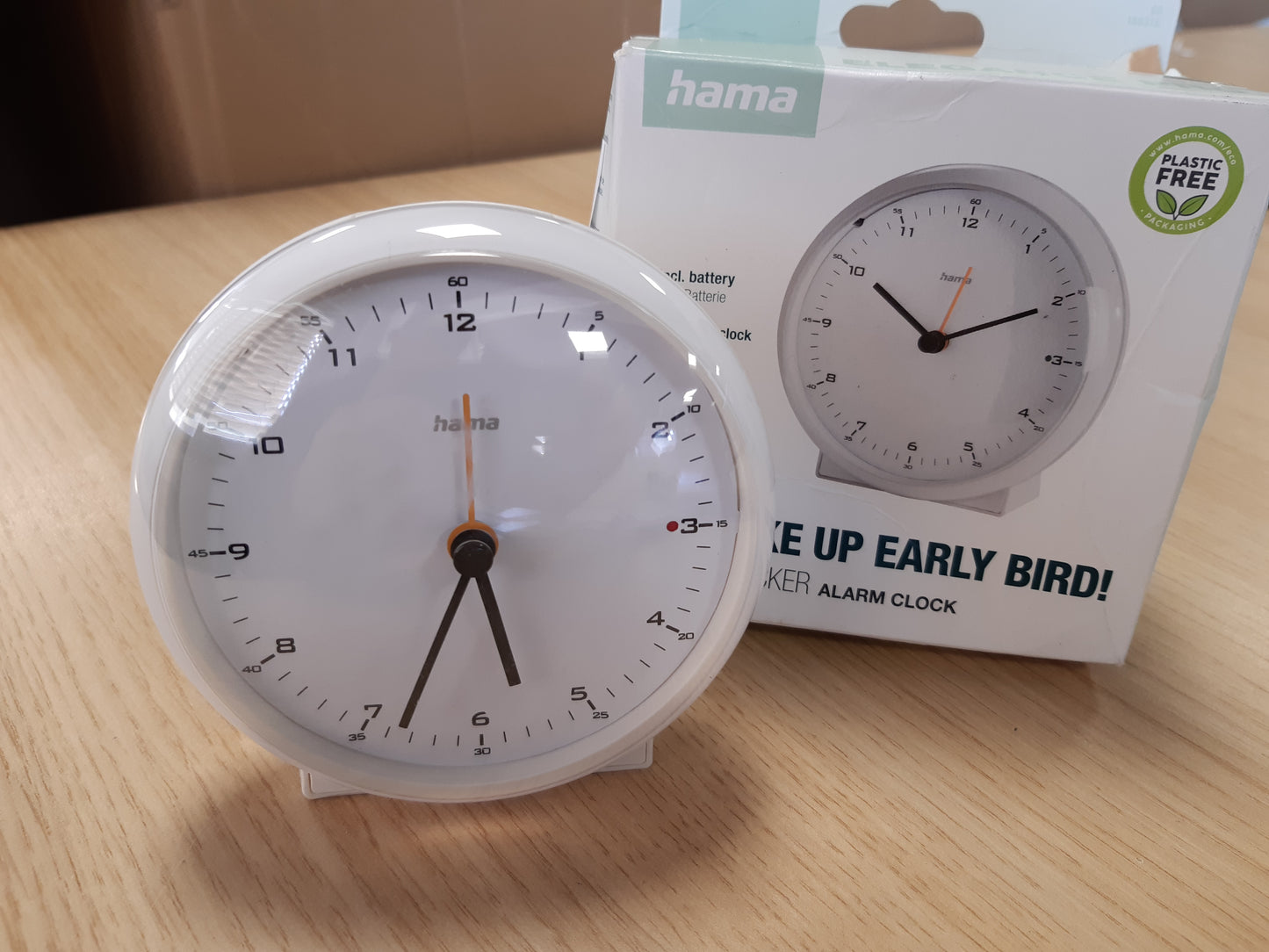 208939 - HAMA Elegance Pro - Orë Alarmi Me Kontroll Radioje, Me Zhurmë Të Ulët, Ngjyra E Bardhë