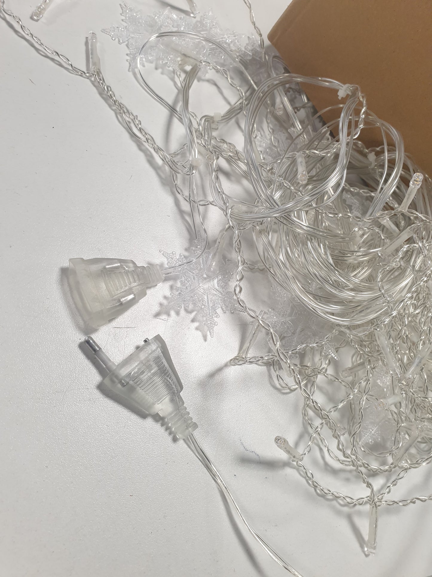 219321 - OAICIA Drita LED Zanash në formë vargu, 96 drita perdeje x 3.5m, Drita Krishtlindjesh IP44 të papërshkueshme nga uji, për ambiente të jashtme dhe të brendshme, dhomë gjumi, festë, gardh, verandë, dasma