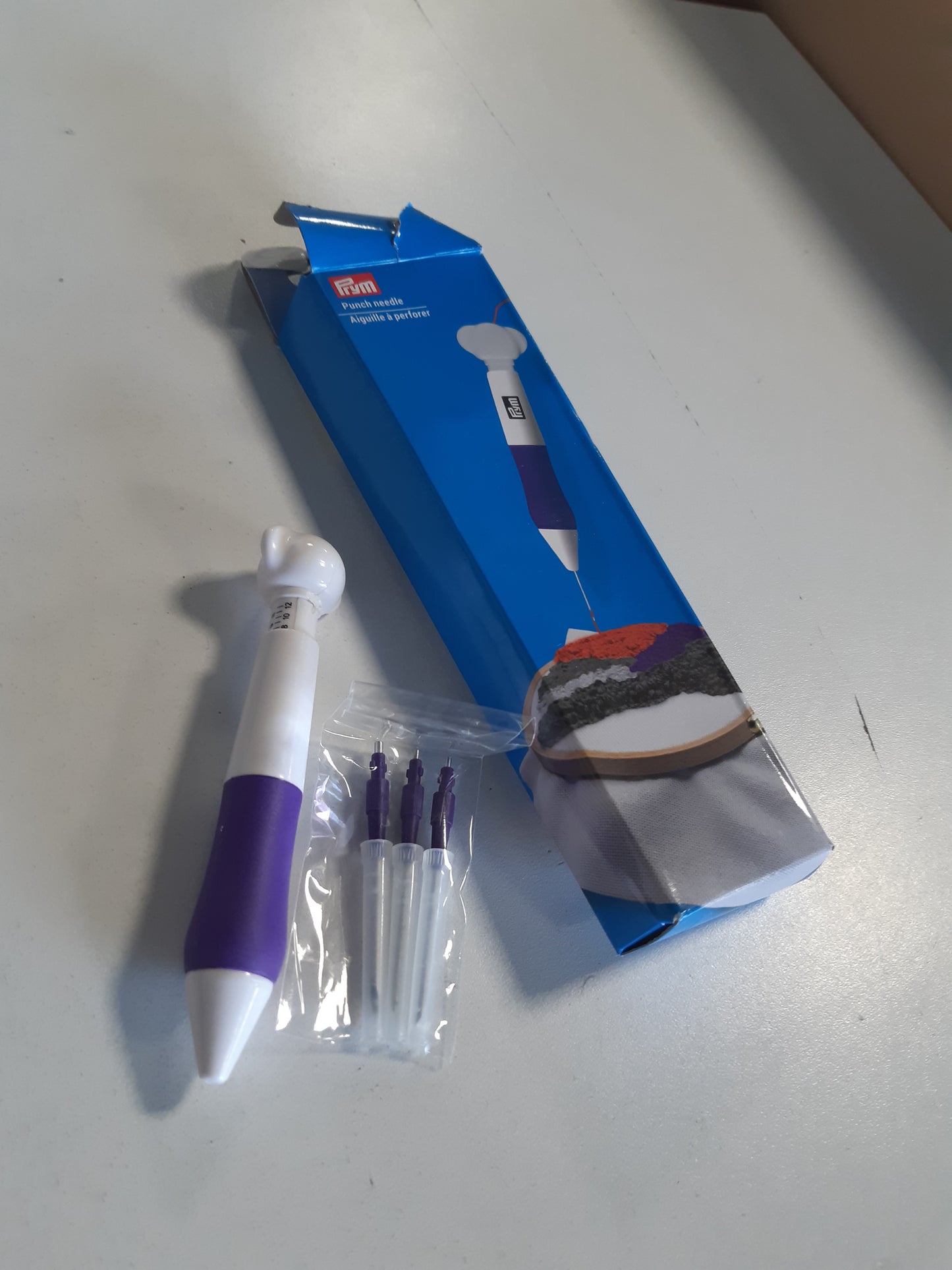 228632 - Prym Gjilpërë shpuese 611708, e bardhë/blu kumbulle