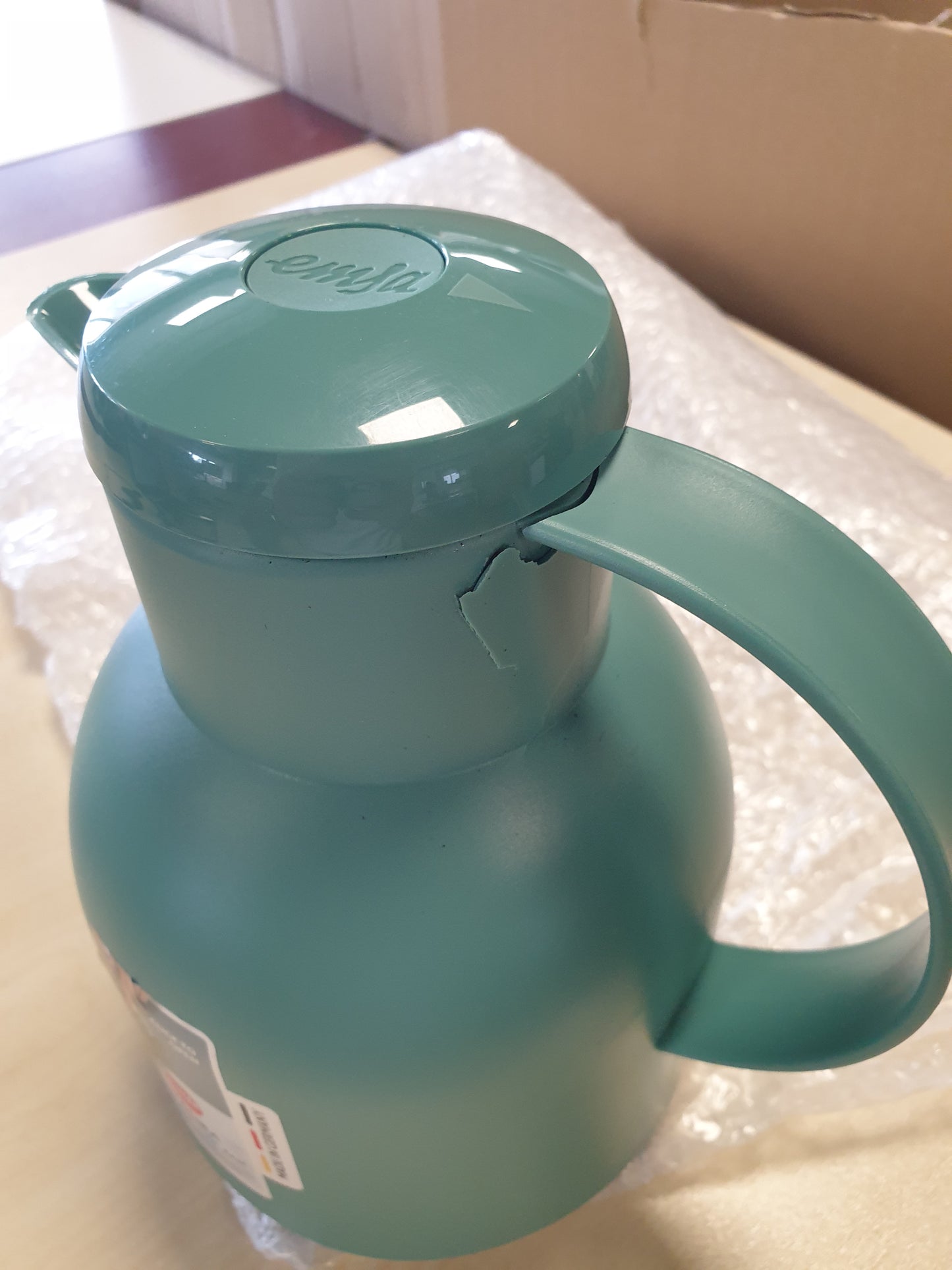 263470 - EMSA Samba F40102 Enë e Izoluar, 1L, plastike, 100% e papërshkueshme nga rrjedhjet, mban nxehtësi për 12 orë, të ftohtë për 24 orë, ngjyrë jeshile pluhuri