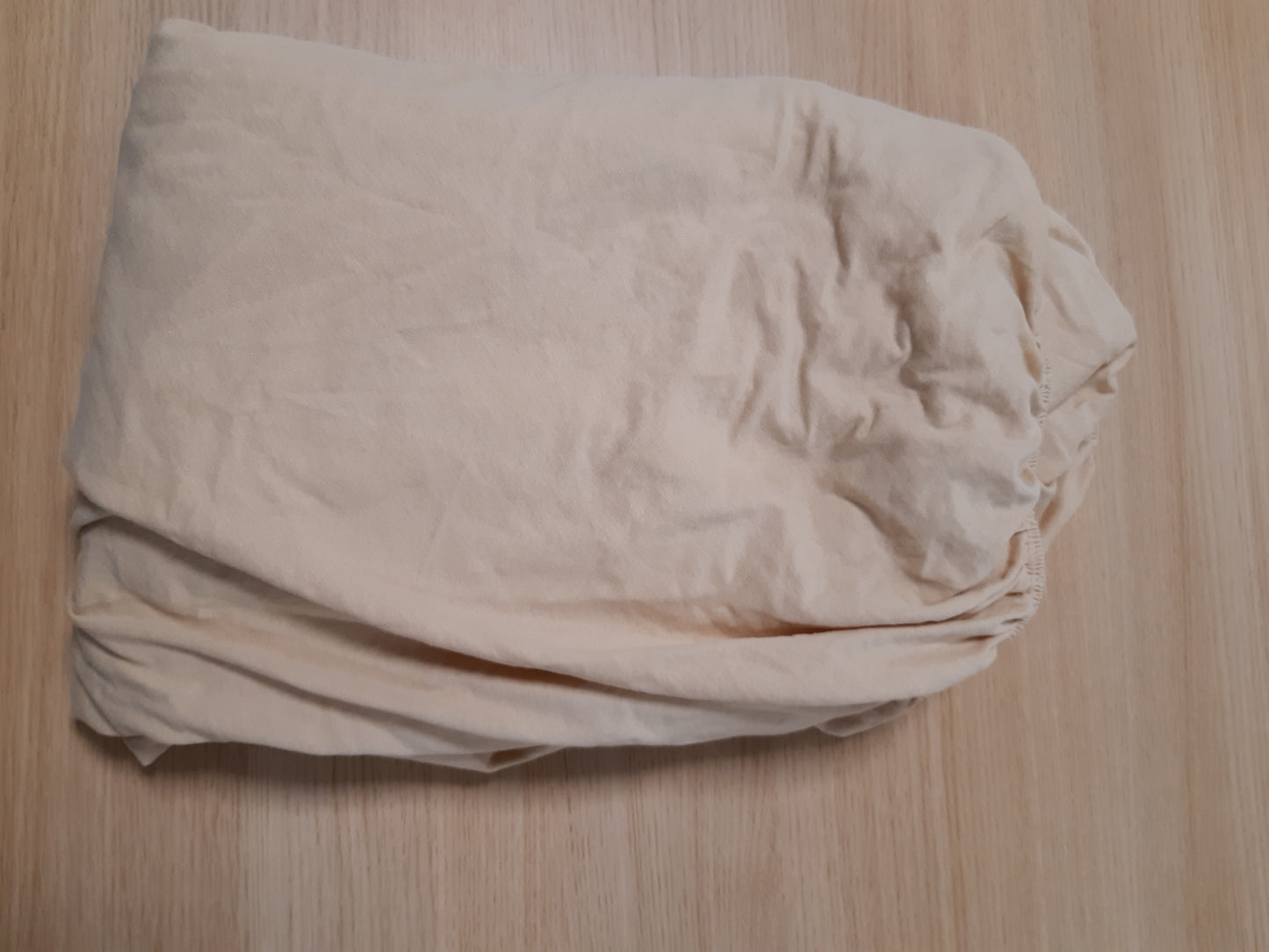 240914 - STRAUSS HOME Çarçaf i rrumbullakët Premium Jersey 100% pambuk për dyshekë me sustë të rrumbullakët dhe dyshekë uji - Thellësia deri në 40 cm (Rërë/Natyral)