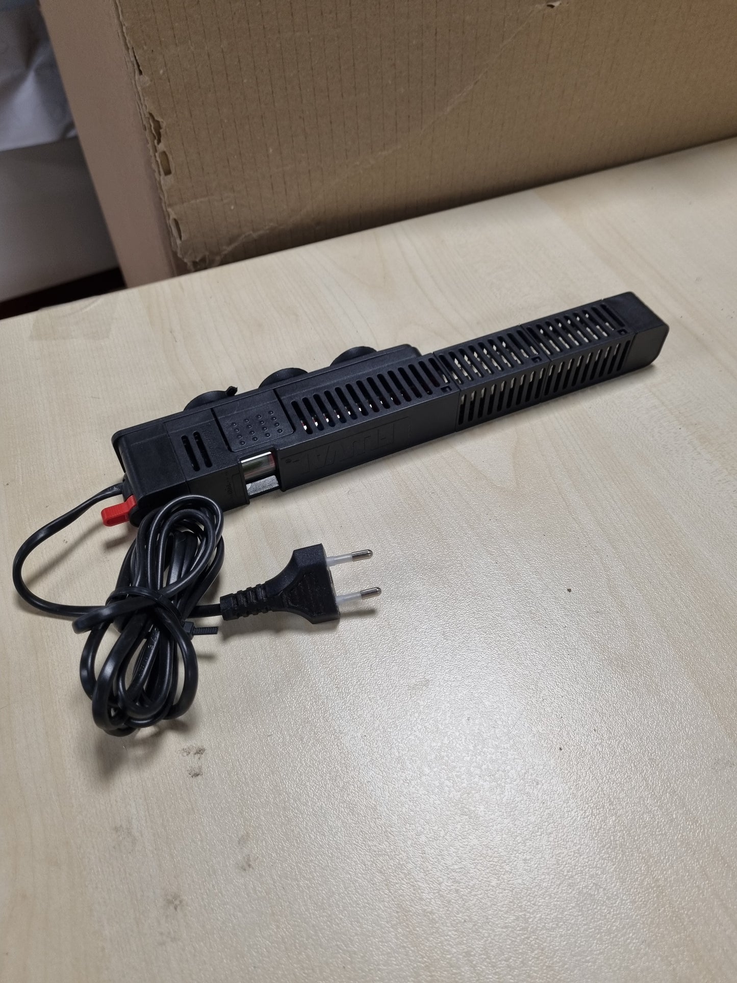 250966 - FLUVAL Ngrohës elektrik akuariumi deri në 120L, 100W