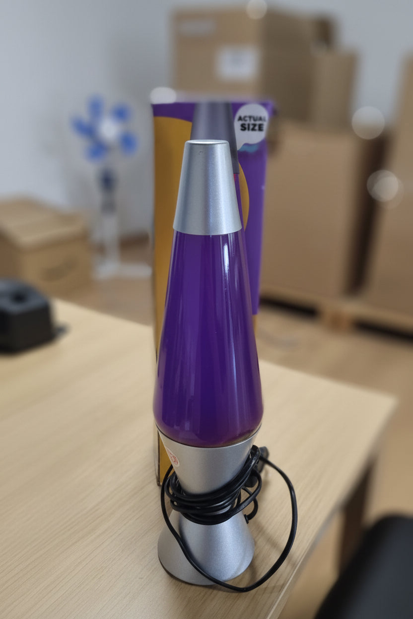 213567 - LAVA® Llambë Lave 2125, dyllë e verdhë, lëng vjollcë, bazë dhe kapak argjendi, llambë lëvizëse origjinale 14.5 inç