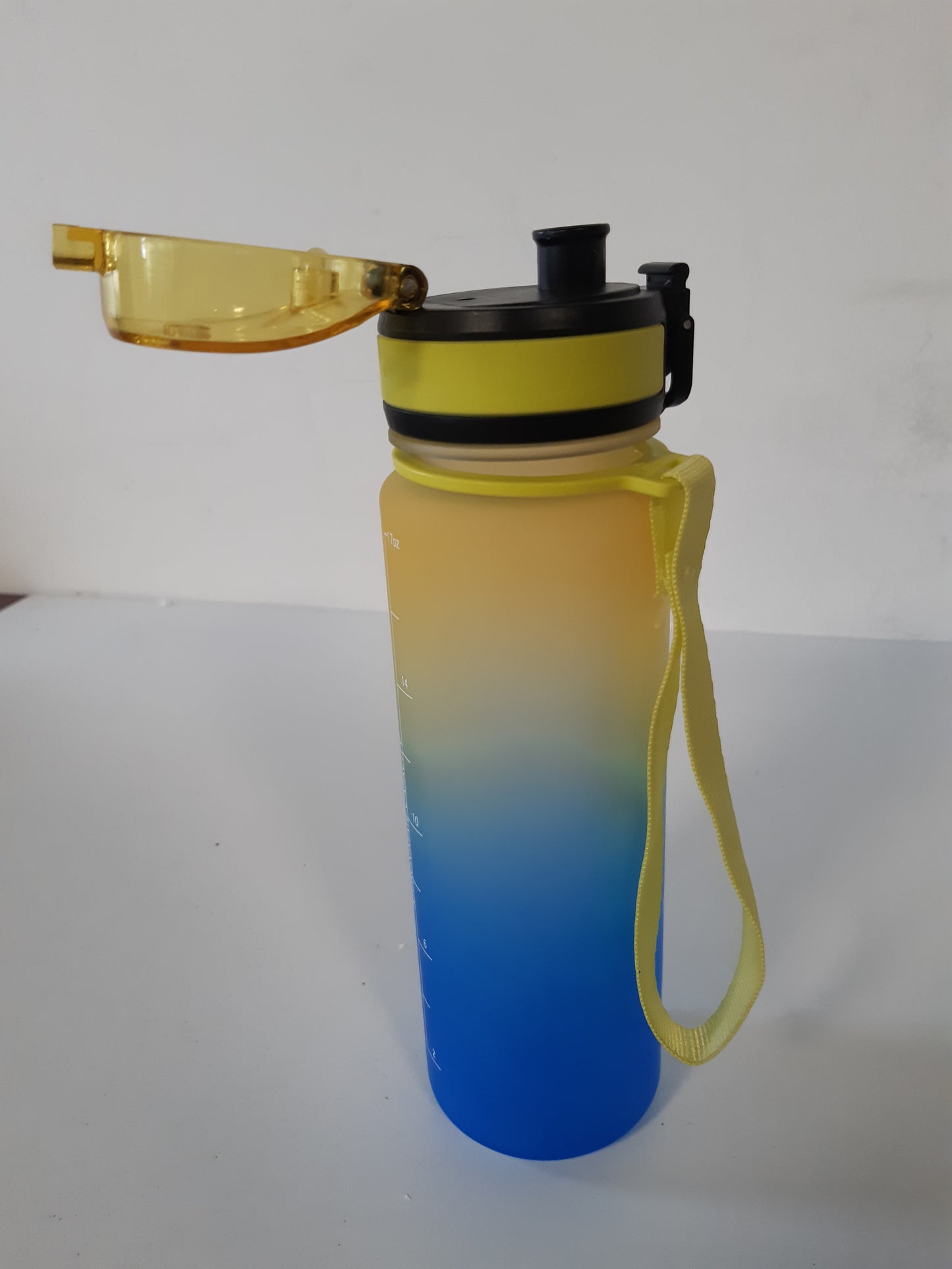 206285 - SHISHE UJI SPORTIVE e papërshkueshme nga rrjedhjet, Kapacitet 500 ml, Material pa BPA, me Filtër dhe Shënues Kohe, e Përshtatshme për Palestër, Yoga, Kamping, Çiklizëm, Shkollë, Zyrë, për të Rritur dhe Pije të Gazuara