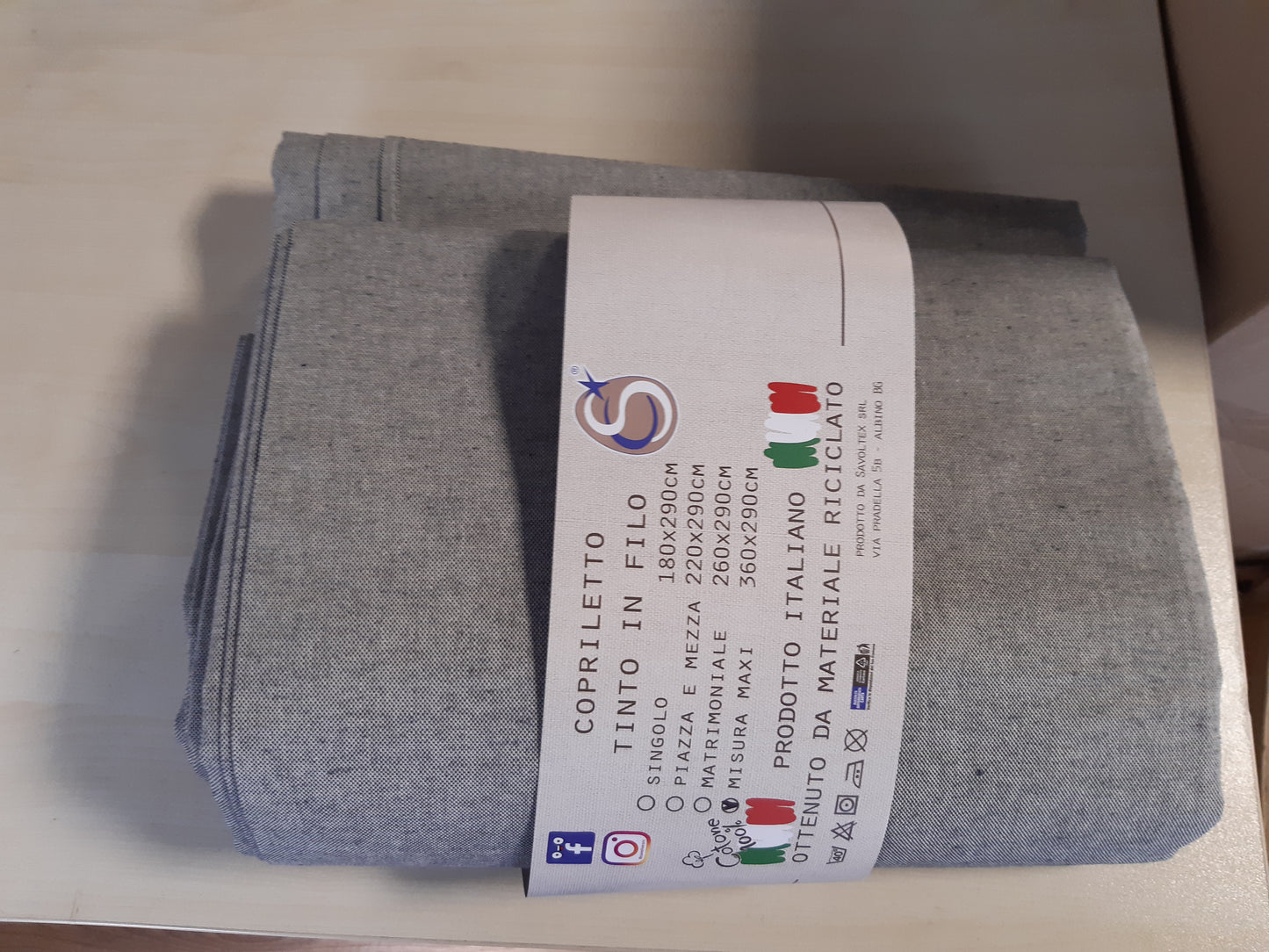 135372 - DELICATE THOUGHTS Mbulesë Divani 360x290cm, Pambuku 100% e Ricikluar, Prodhuar në Itali, Ngjyrë Antracit, Përdorësi si Mbrojtëse Divani dhe Batanije Pikniku