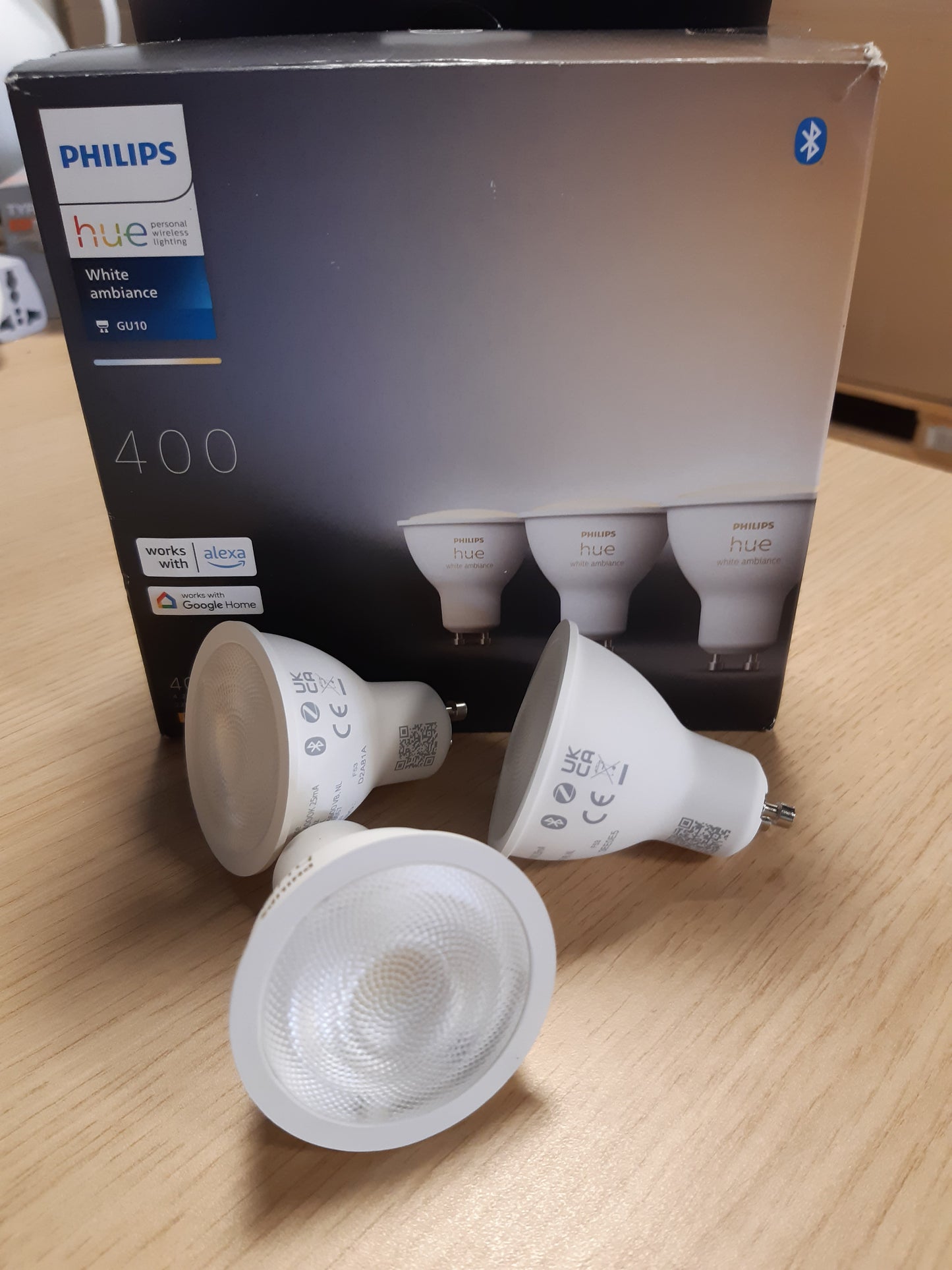 239415 - PHILIPS HUE LLAMPA LED Inteligjente GU10, 4.2W, 400 Lumen, e Pajtueshme me Alexa dhe Google Home, Pako me 3