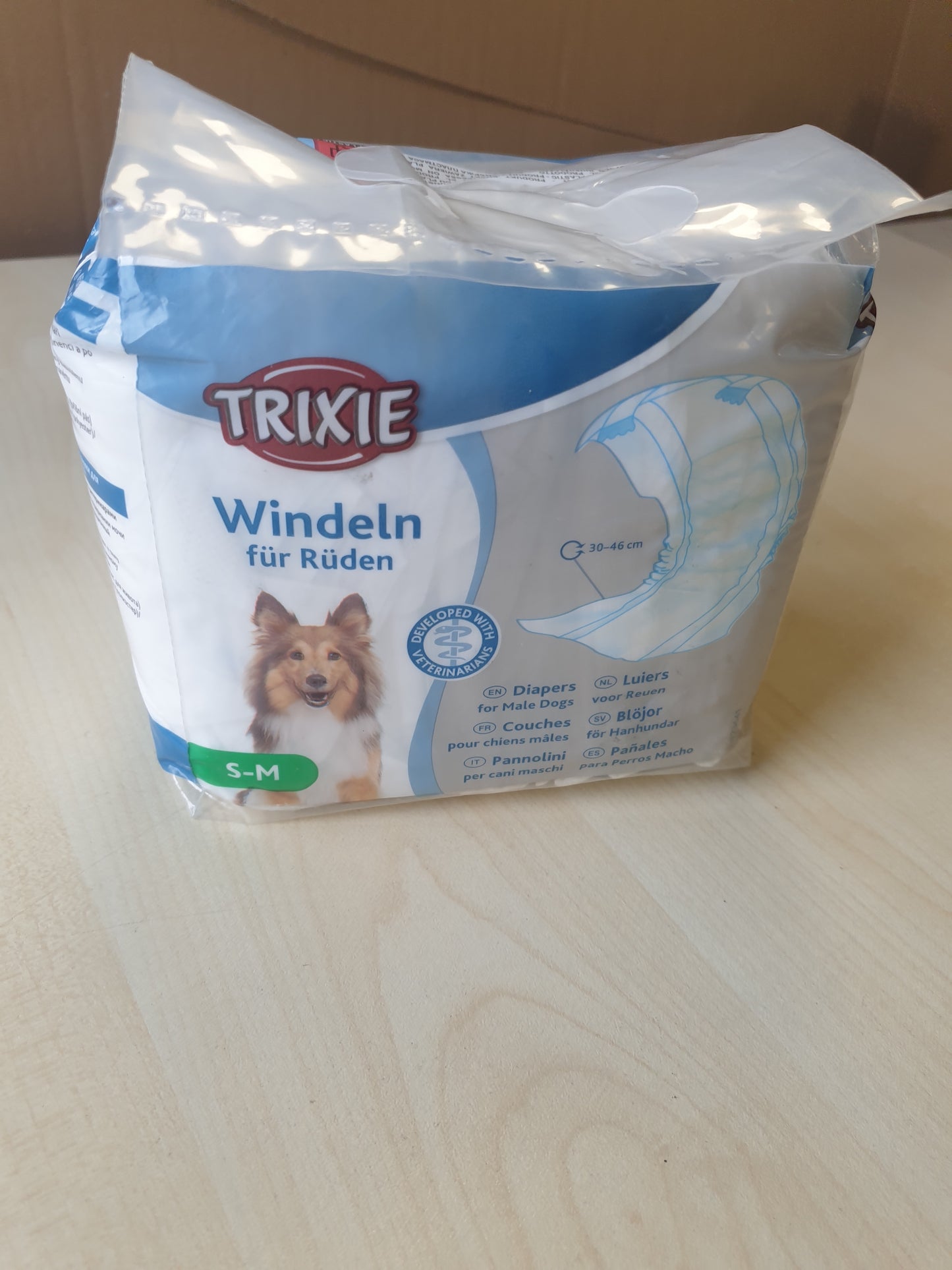 254320 - TRIXIE Pelena për qen meshkuj, Madhësia XS, 12 Mbrojtëse, perimetër beli 20-42 cm