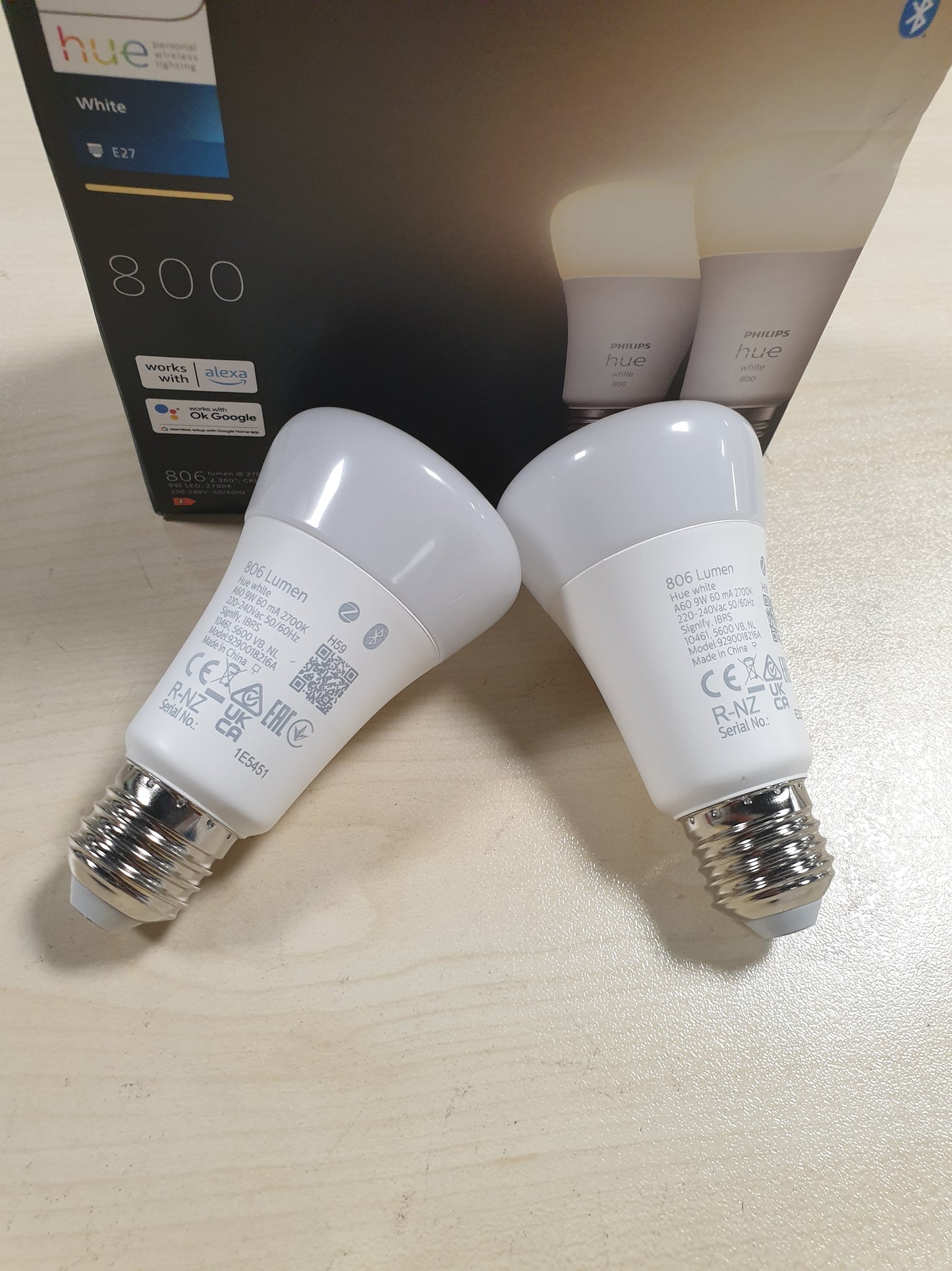 251665 - PHILIPS Llambë LED White E27, 810lm, e bardhë e ngrohtë, me errësim, e kontrollueshme nëpërmjet aplikacionit, e pajtueshme me Amazon Alexa, pako me 2, gjenerata e vjetër