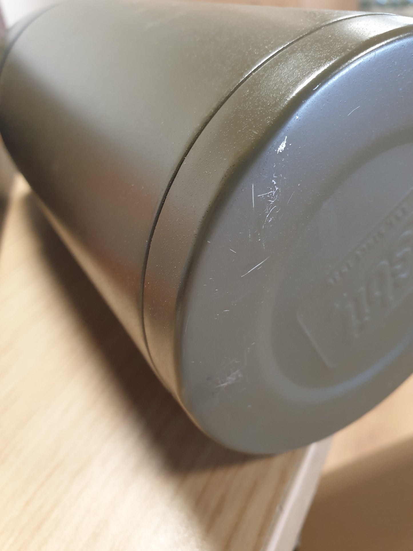 255937 - ESBIT - Shishe e Izoluar 500ml, Termos për pije të nxehta dhe të ftohta, Jeshile ulliri