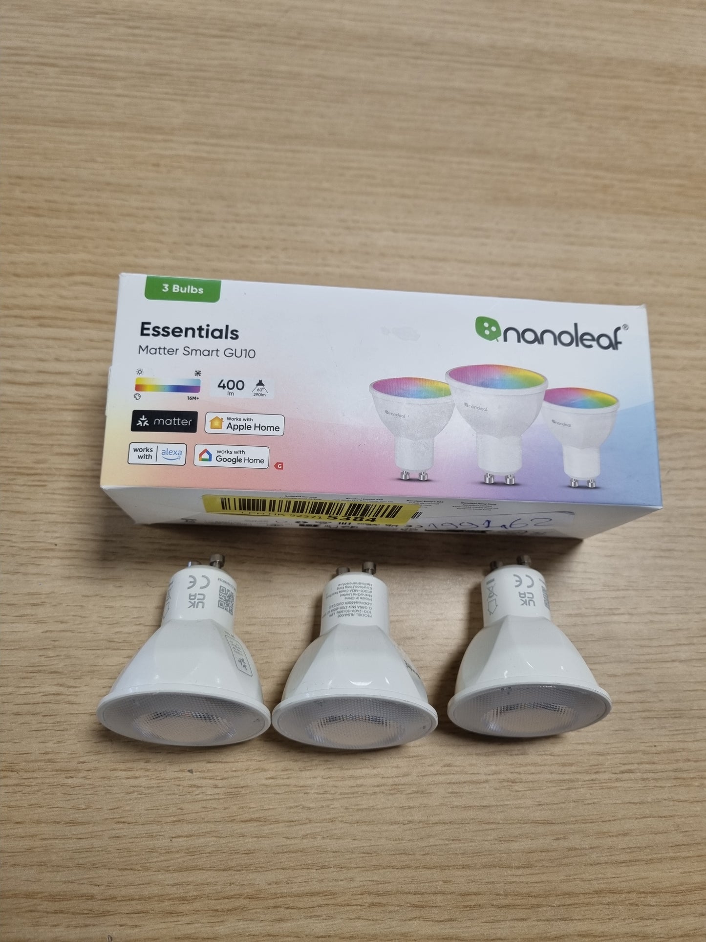 199462 - NANOLEAF Matter Essentials, Seti i 3 Llambave Inteligjente LED RGBW GU10 - Matter over Thread, 16 Milionë Ngjyra, Sinkronizim Ekran, Përshtatshëm me Alexa, Google Home, Apple - Përdorim për Dekor dhe Lojëra