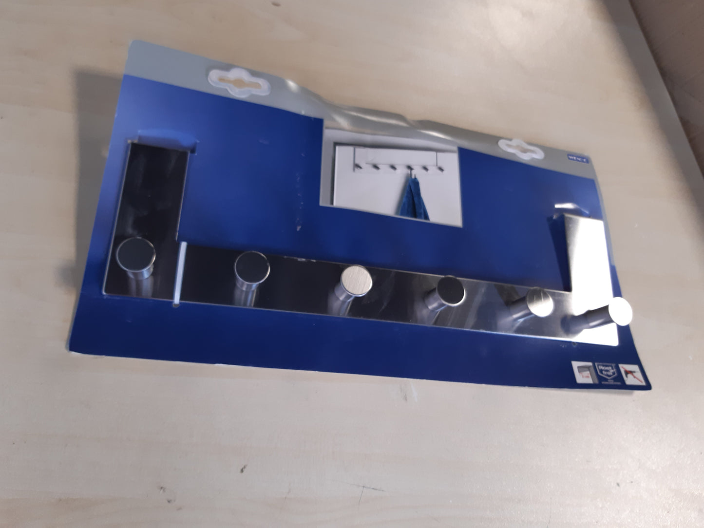 223804 - WENKO Mbajtëse peshqirësh Celano mbi derë, për dyer banjoje dhe kuzhine, 6 grepa, çelik inox, 39 x 11 x 5.5 cm, Argjend mat