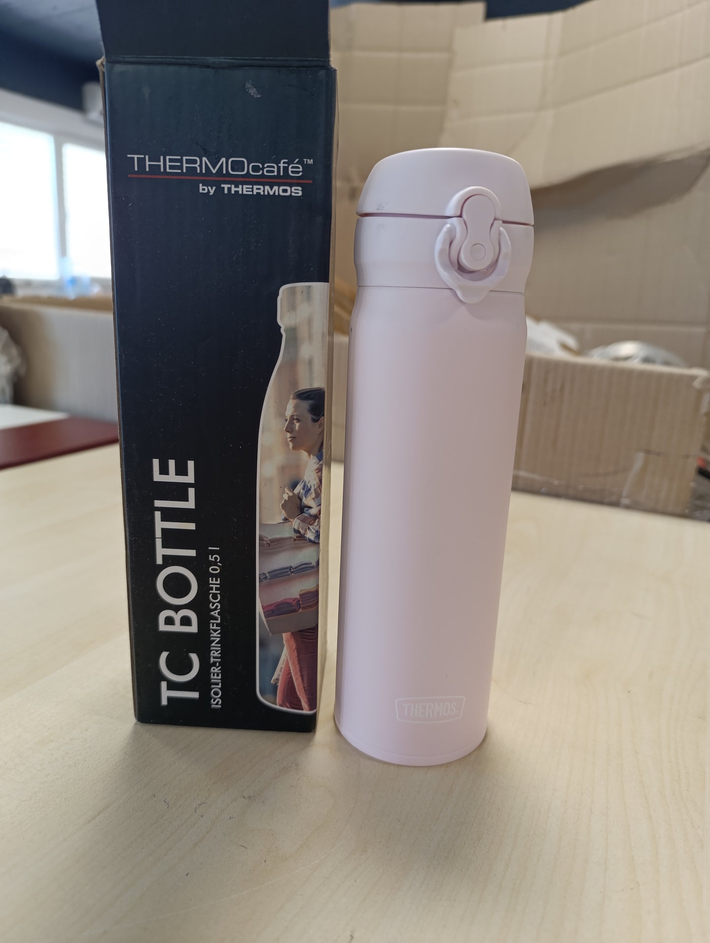 214350 - THERMOS Shishe termos 0.50l, çelik inox, mban pijet të ngrohta për 10 orë