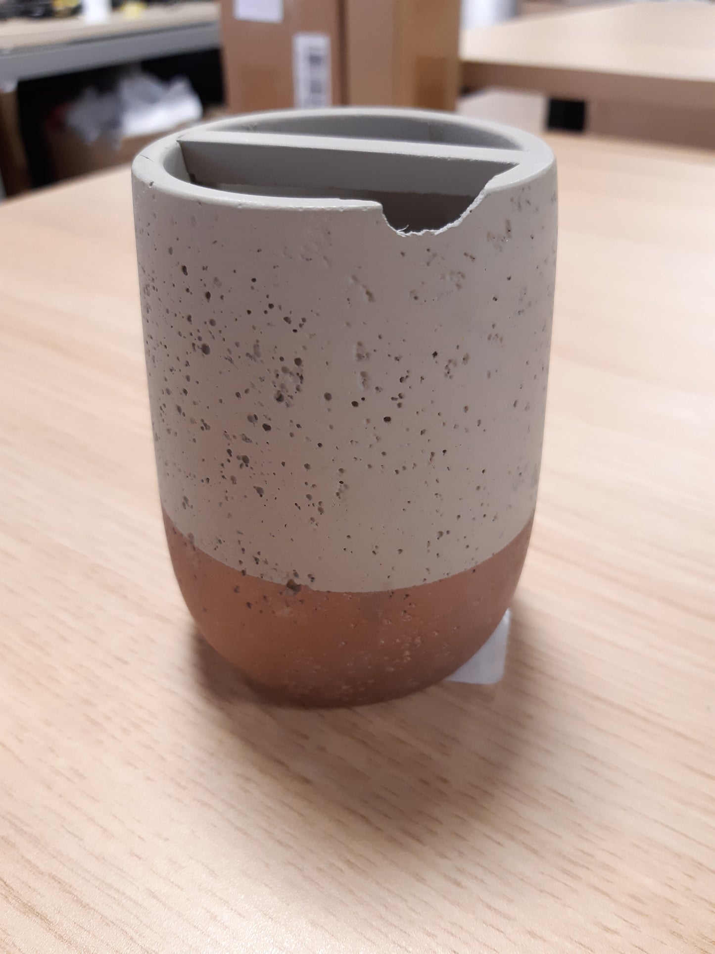 137386 - AXENTIA 131026 - Mbajtëse për Furçë Dhëmbësh, Ngjyra Gri dhe Ar i Rozë