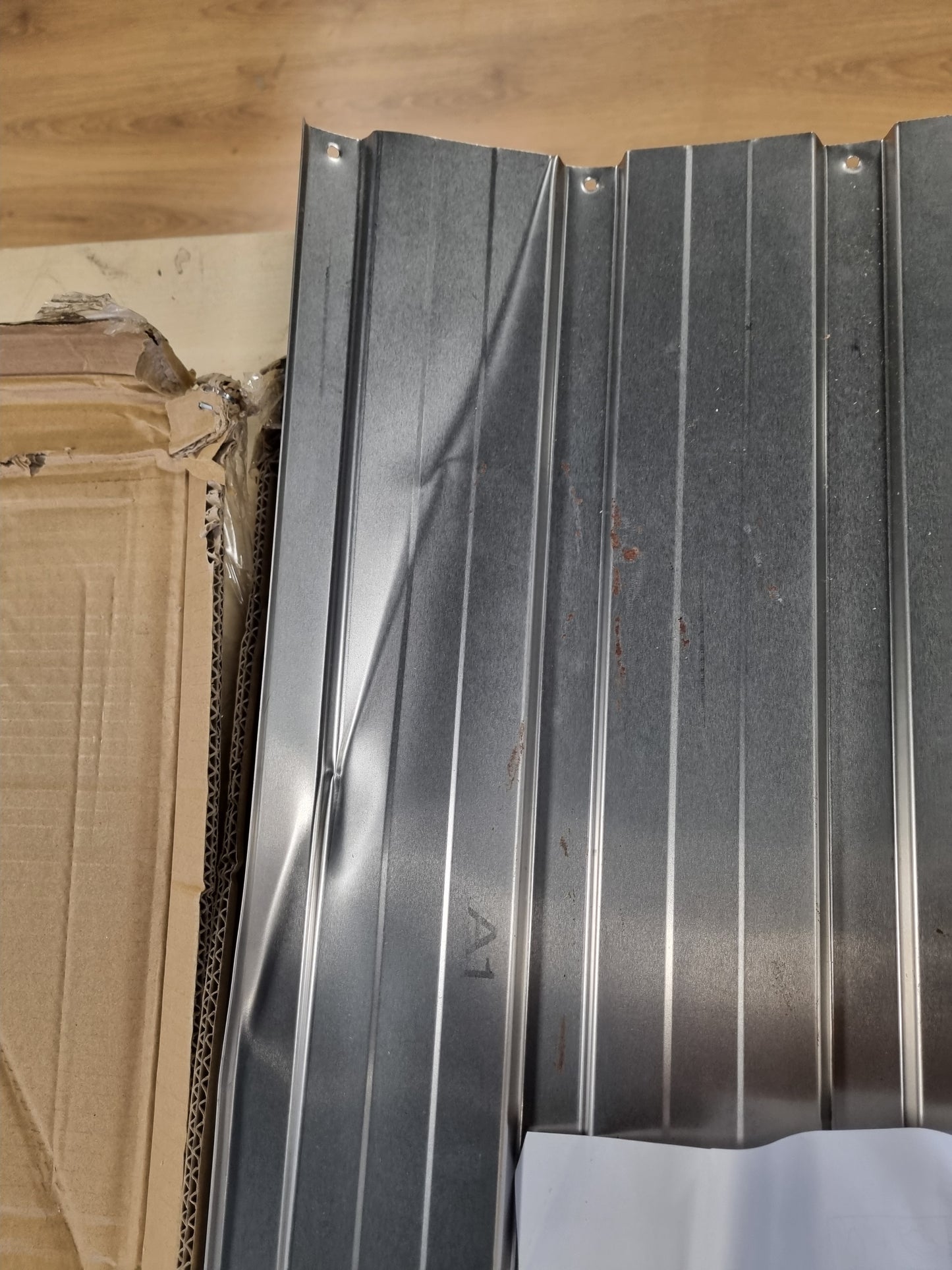 244847 - vidaXL Shtrat i Ngritur për Kopsht 160 × 80 × 77 cm, Çelik i Galvanizuar, Argjendtë