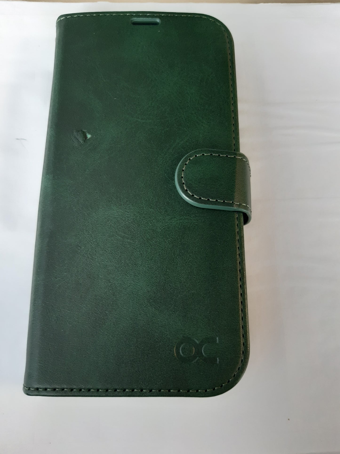 189386 - OCASE Mbështjellës Telefoni për iPhone 17, Premium 2-në-1 i Lëkurës PU, Magnetik me Kthesë, Karikim Pa Tel, Vend Karte, RFID, Funksion Mbështetëse, Mbrojtëse - Jeshile e Errët