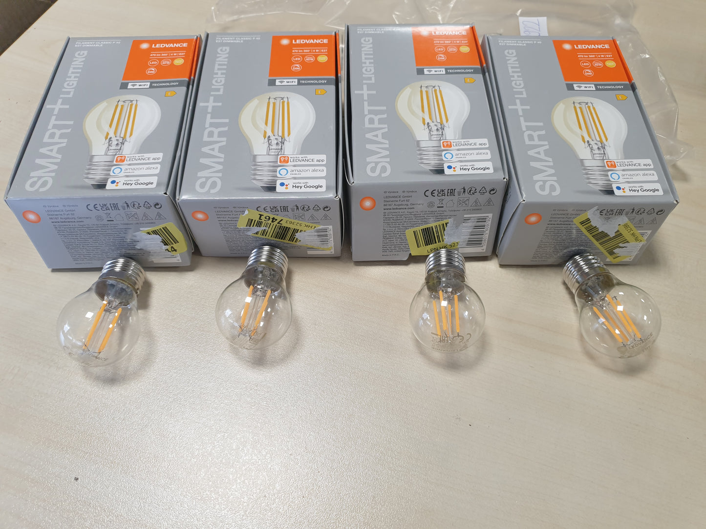 222922 - LEDVANCE Llampa LED inteligjente me teknologji Wi-Fi, bazë E27, 2700K, në formë pike loti, zëvendësim për llambat inkandeshente 40W, kontrollueshme me Alexa dhe Google, pako me 4