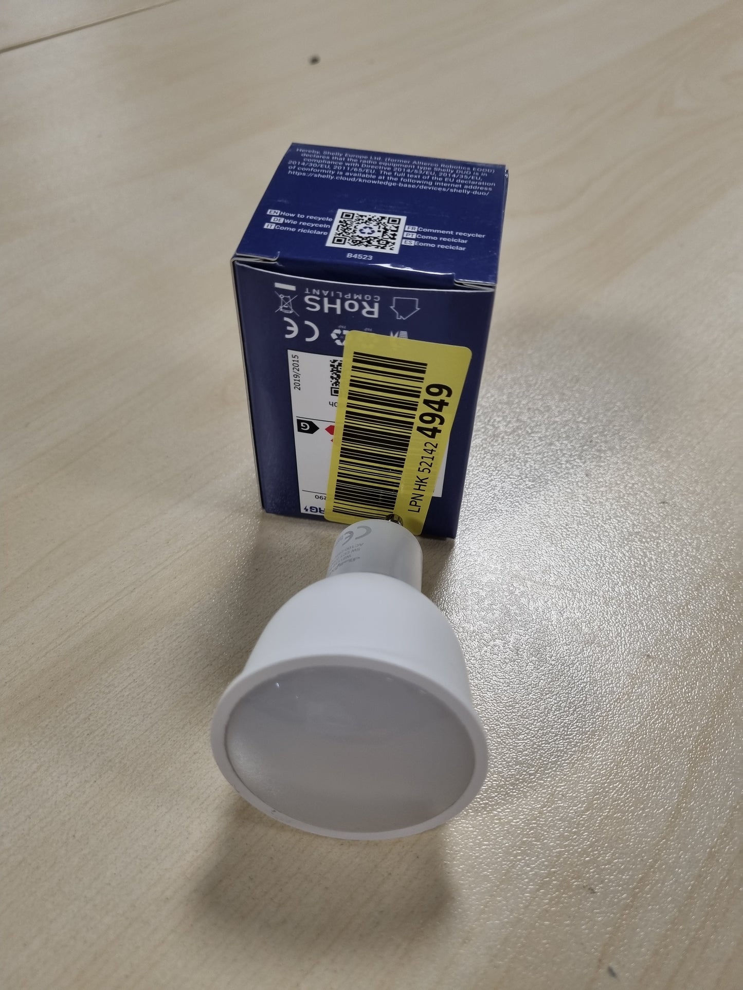 222660 - SHELLY Llambë LED Duo Smart Home, GU10, telekomandë dixhitale përmes aplikacionit dhe Wi-Fi, e pajtueshme me Alexa dhe Google Home, WiFi, 5W, 100-240V AC, 400LM, e bardhë e ngrohtë dhe e bardhë e ftohtë