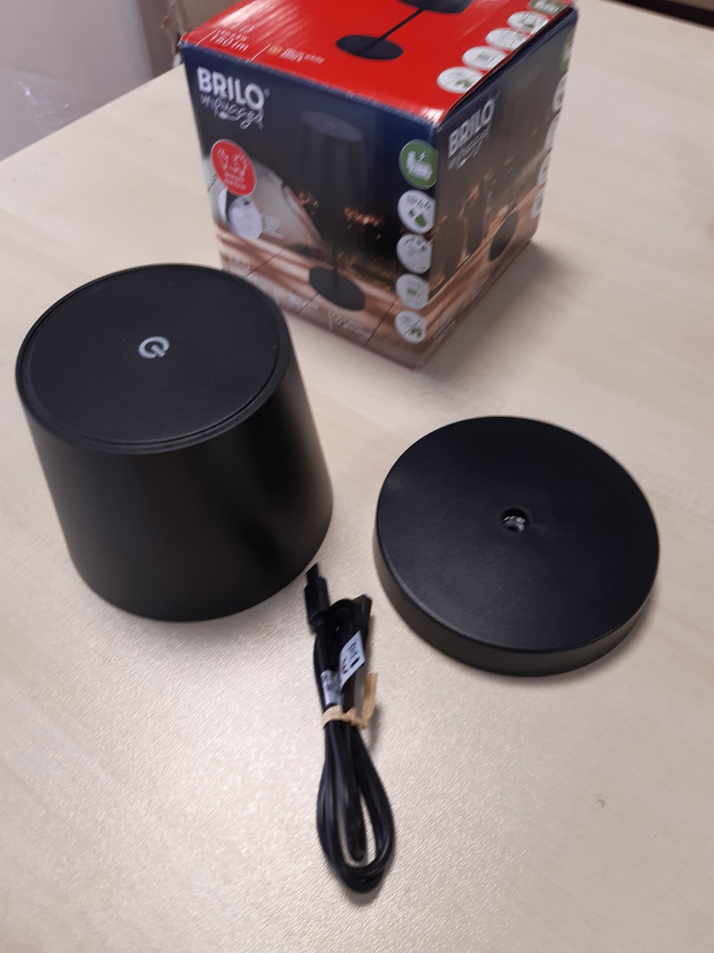 258013 - BRILONER - LLAMBË TAVOLINE LED PA TEL, LLAMBË KOMODINE ME PREKJE, TAVOLINË, PËR JASHTË DHE BRENDA, USB-C, DRITË E BARDHË E NGROHTË, 26X10.5 CM, E ZEZË