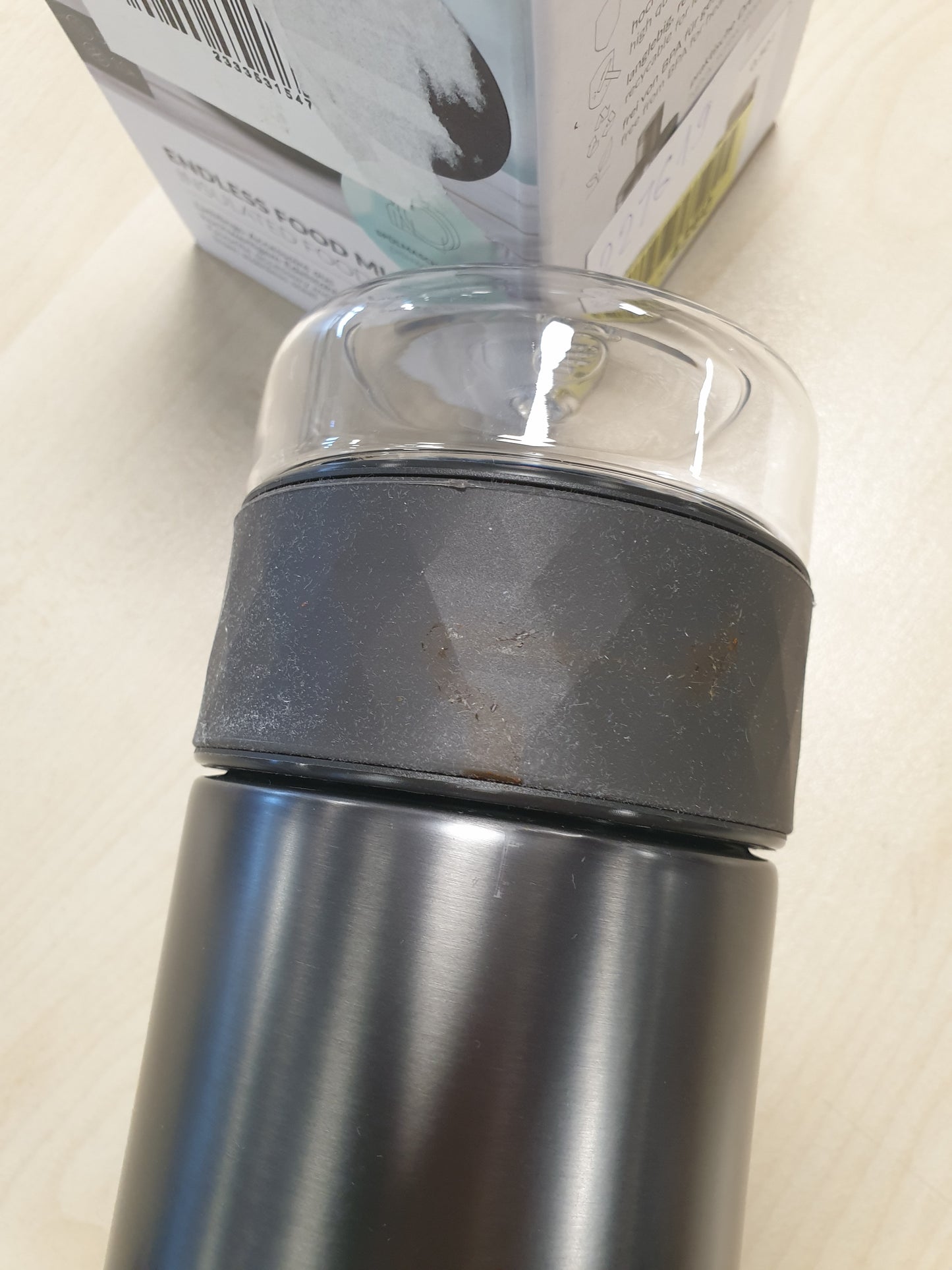 227619 - ALFI Gotë ushqimi ENDLESS 500ml, ngjyrë e zezë havjar, enë termike ushqimi prej çeliku inox, e izoluar kundër rrjedhjeve