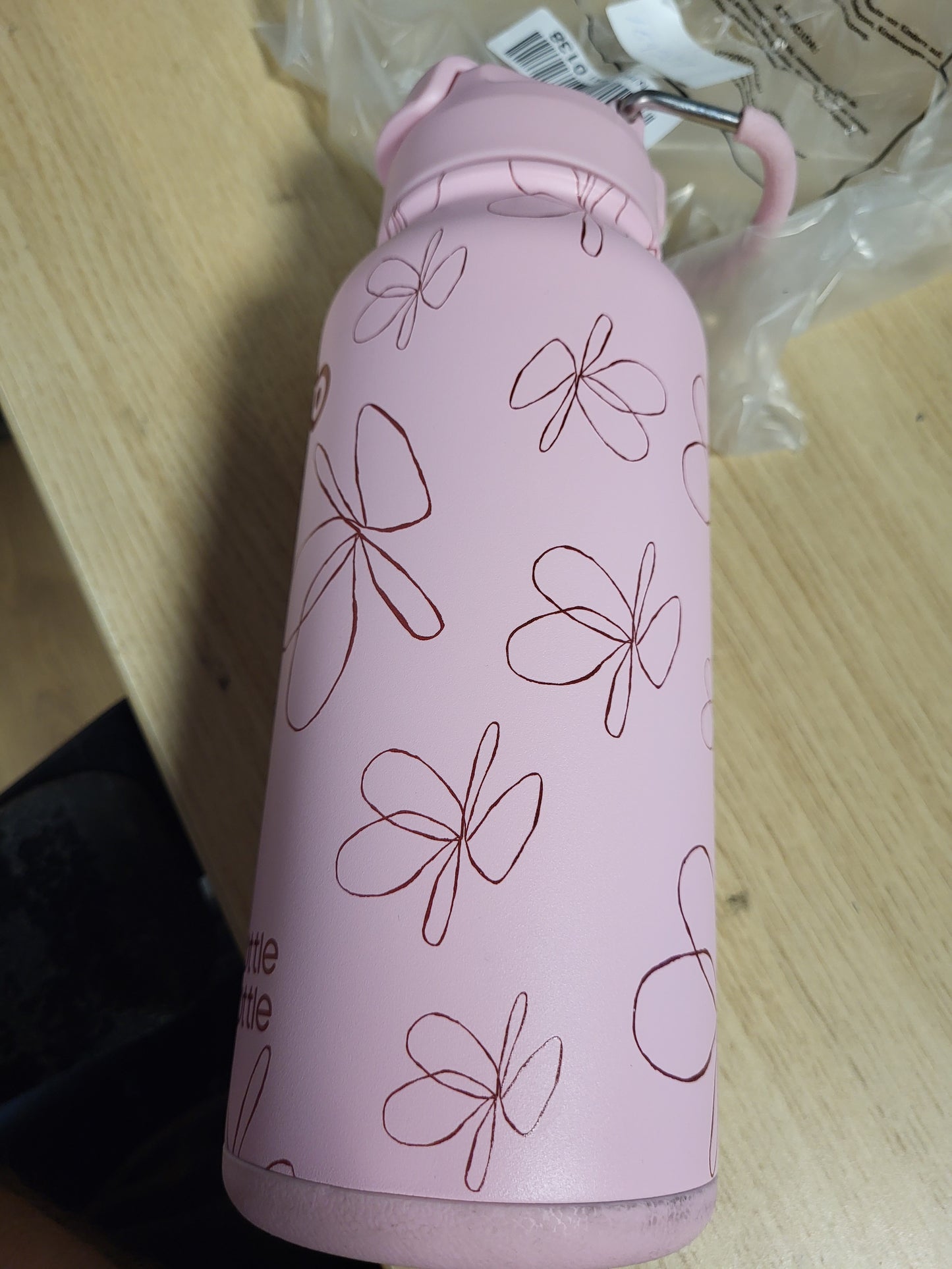 184521 - SHISHE SHISHE Shishe uji prej çeliku inox, 1L me pipëz, e papërshkueshme, e izoluar, për sporte dhe palestër me ndarje për pilula, pa BPA, me mure të dyfishta, ngjyra lule rozë